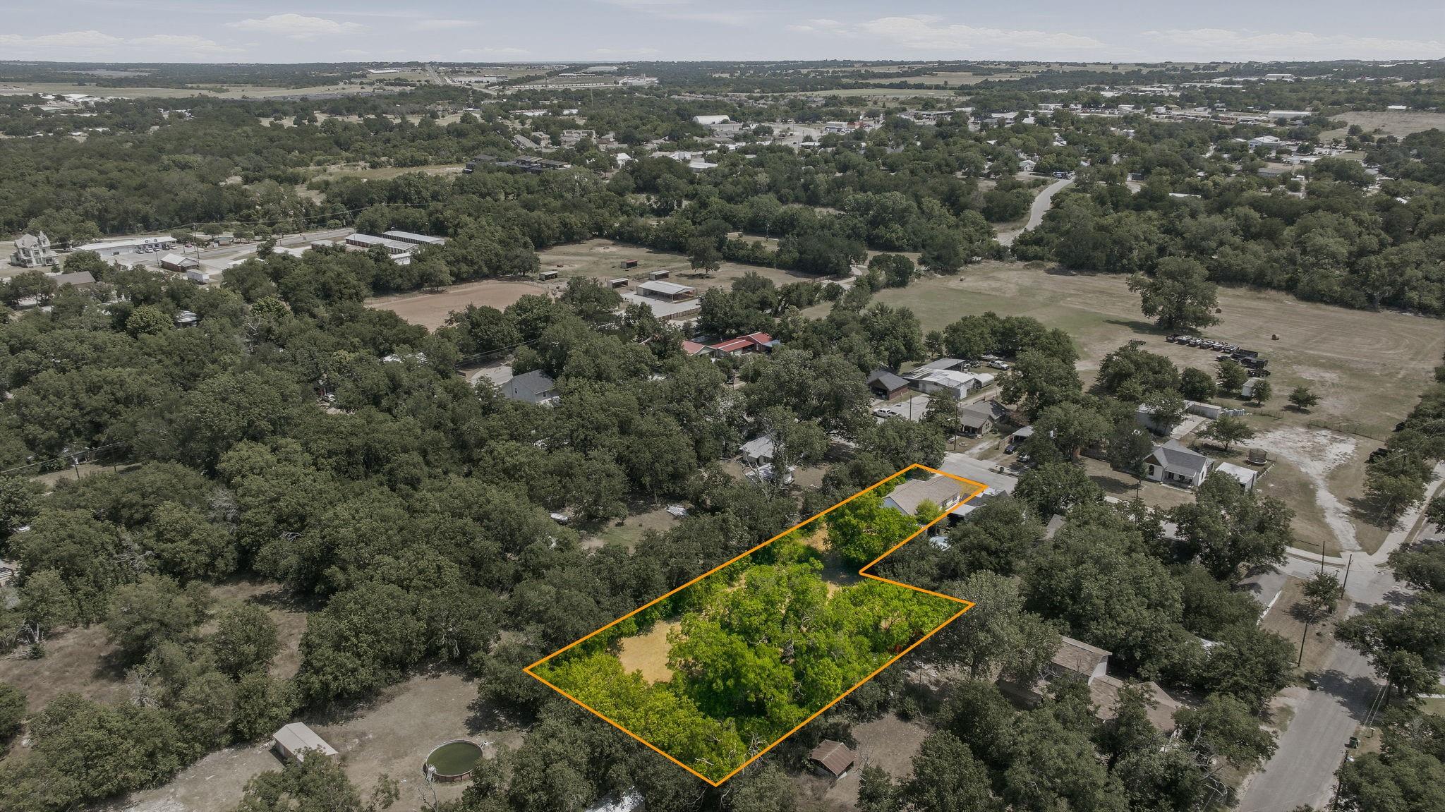 main property photo 29