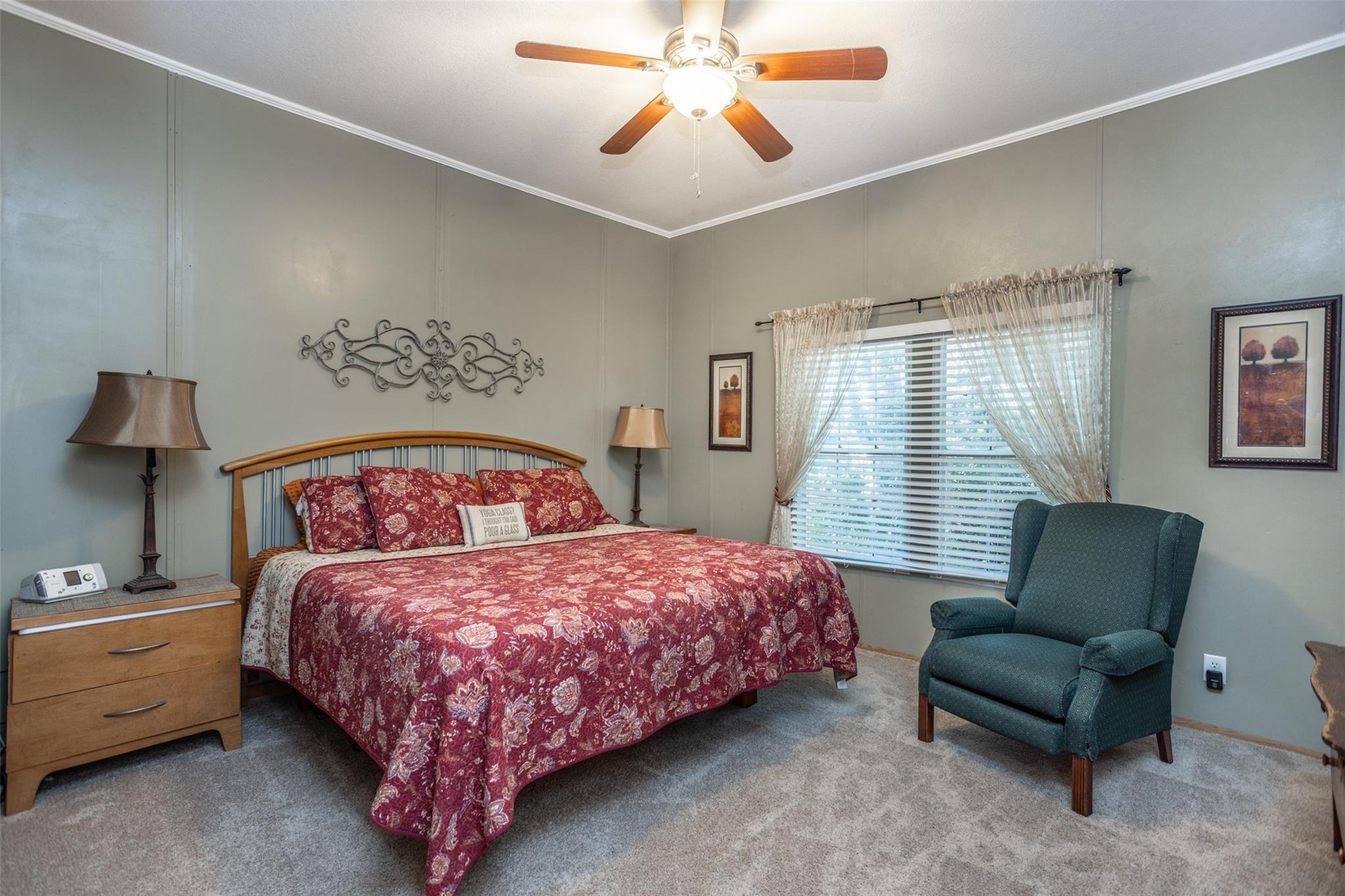 main property photo 19