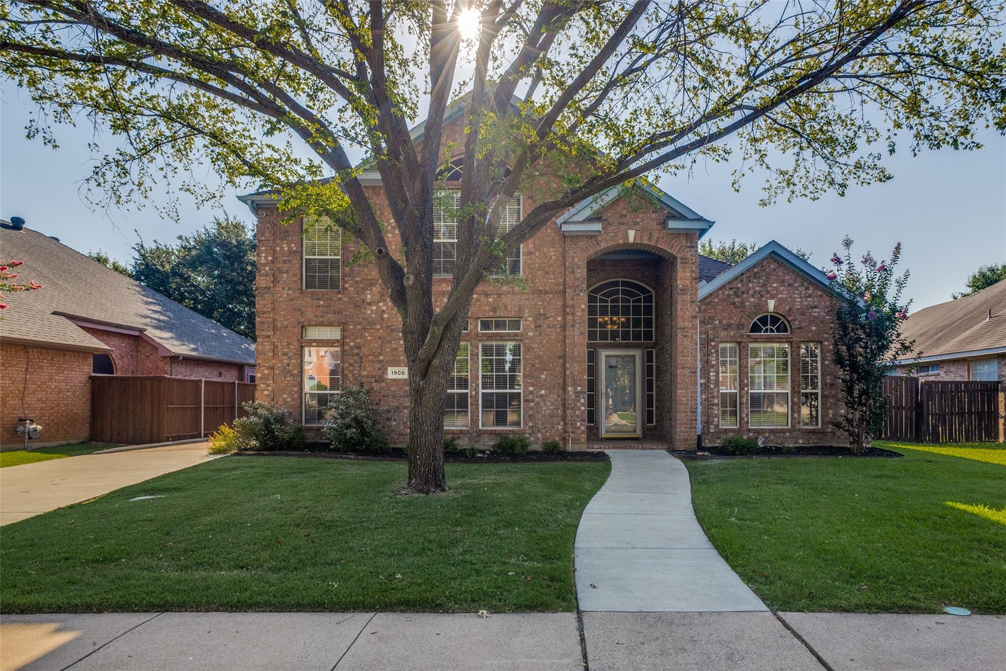 main property photo 1