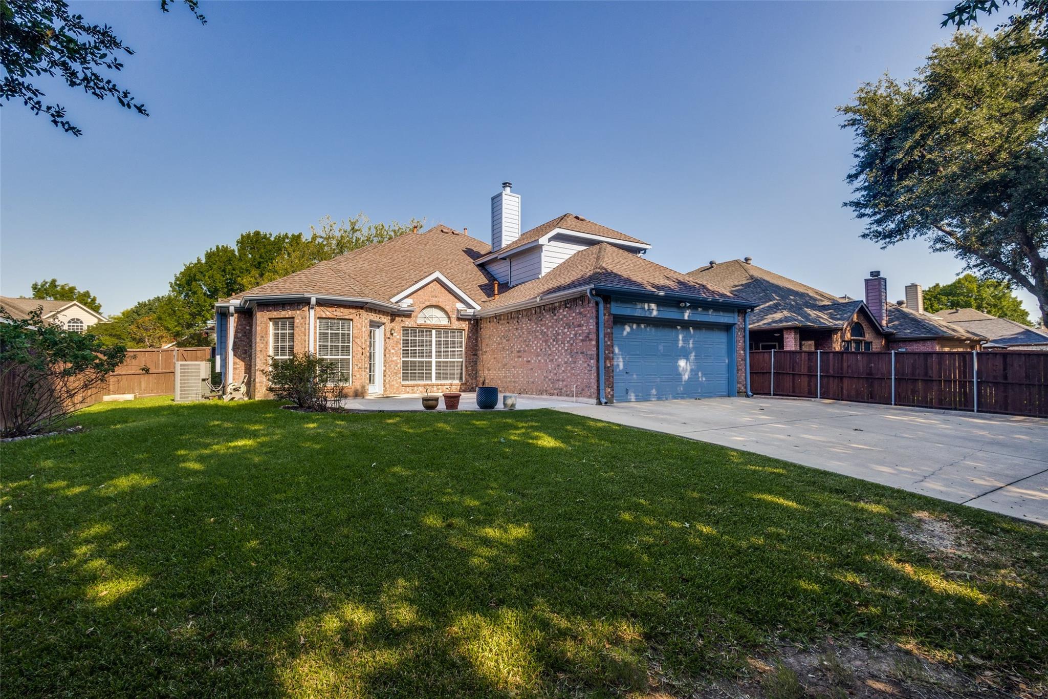 main property photo 24