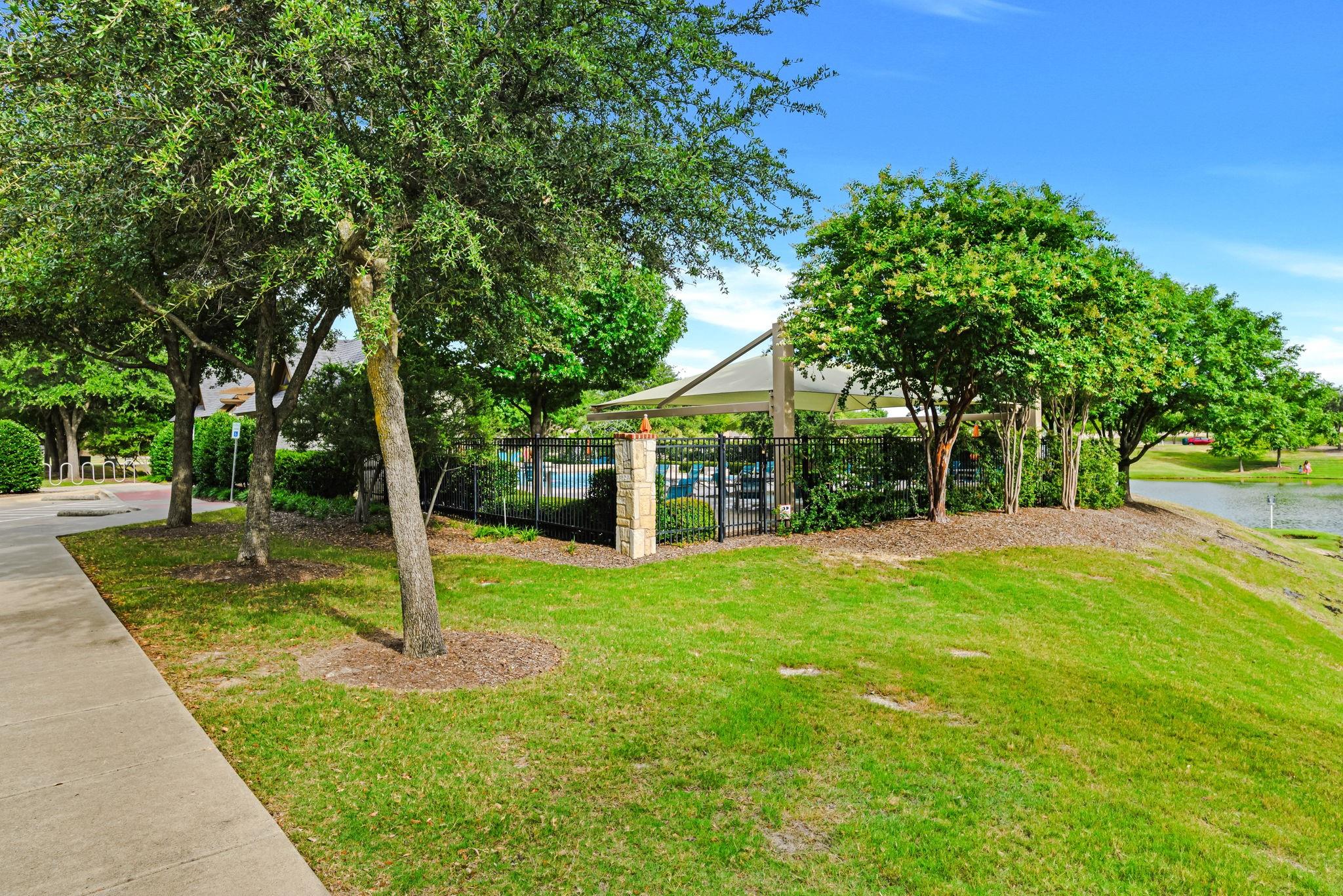 main property photo 35