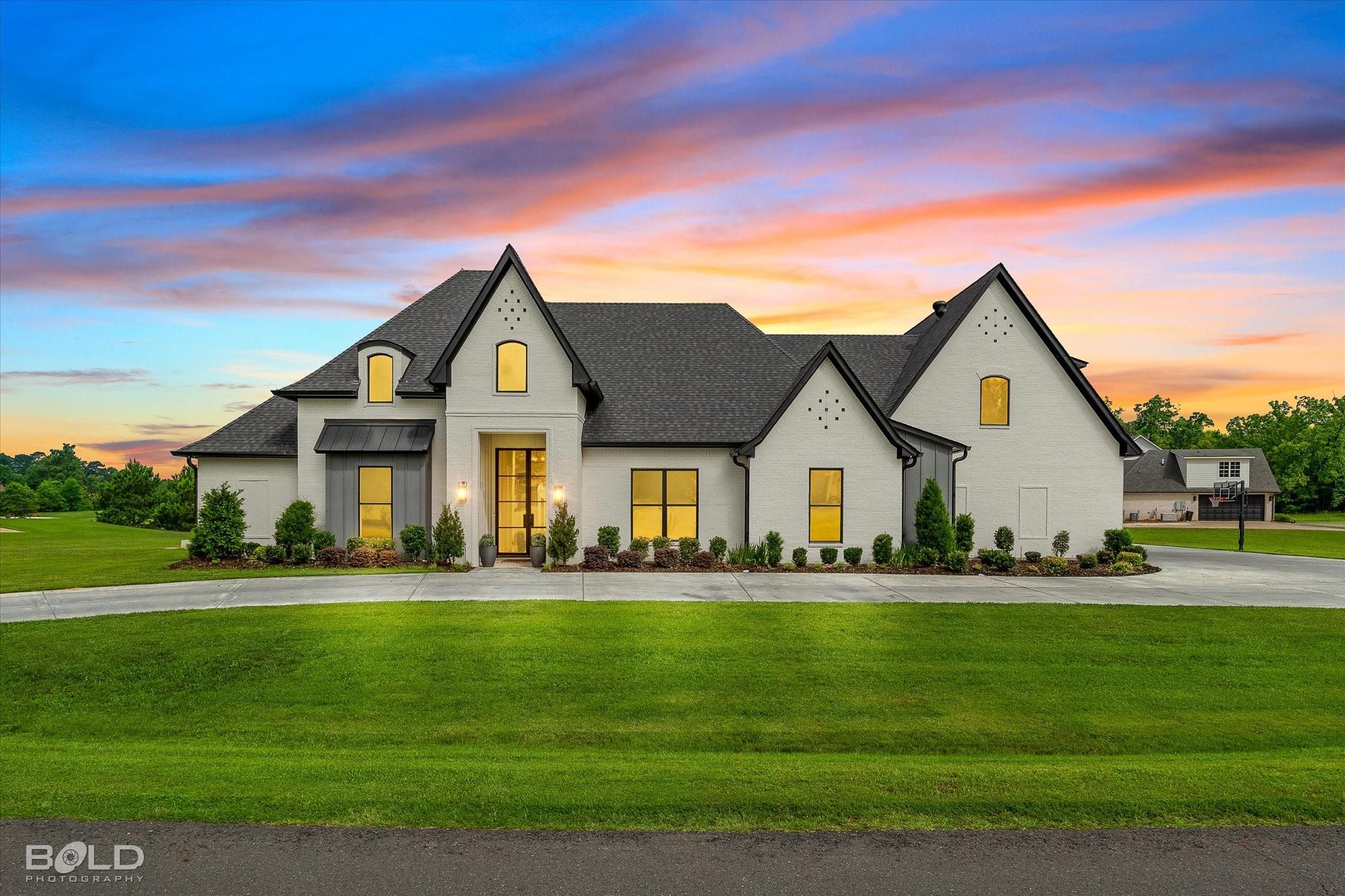 main property photo 0