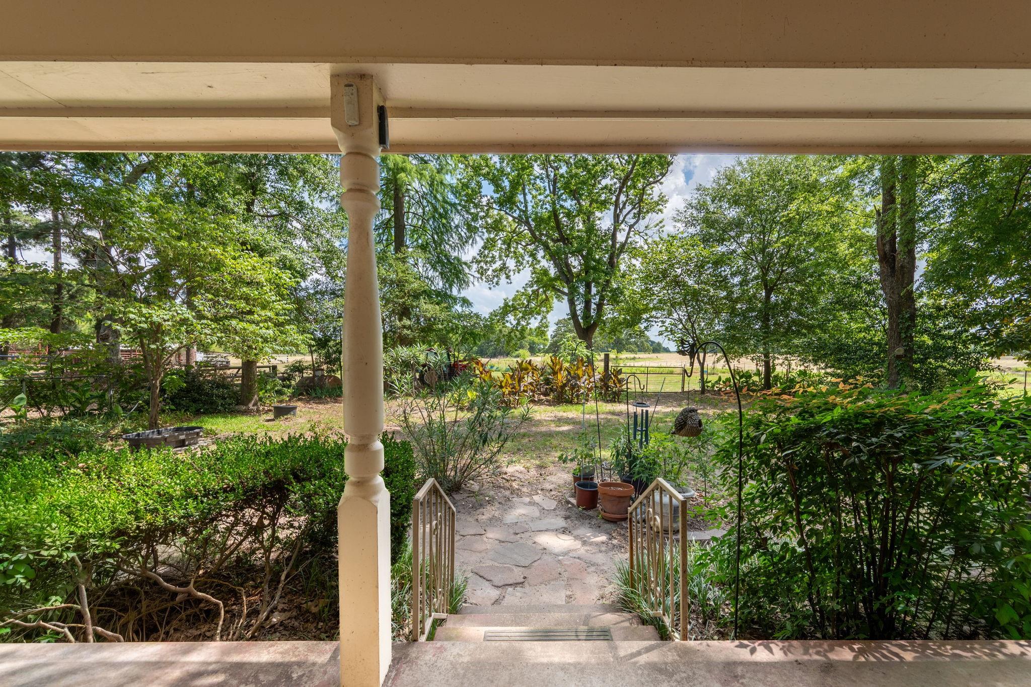 main property photo 29