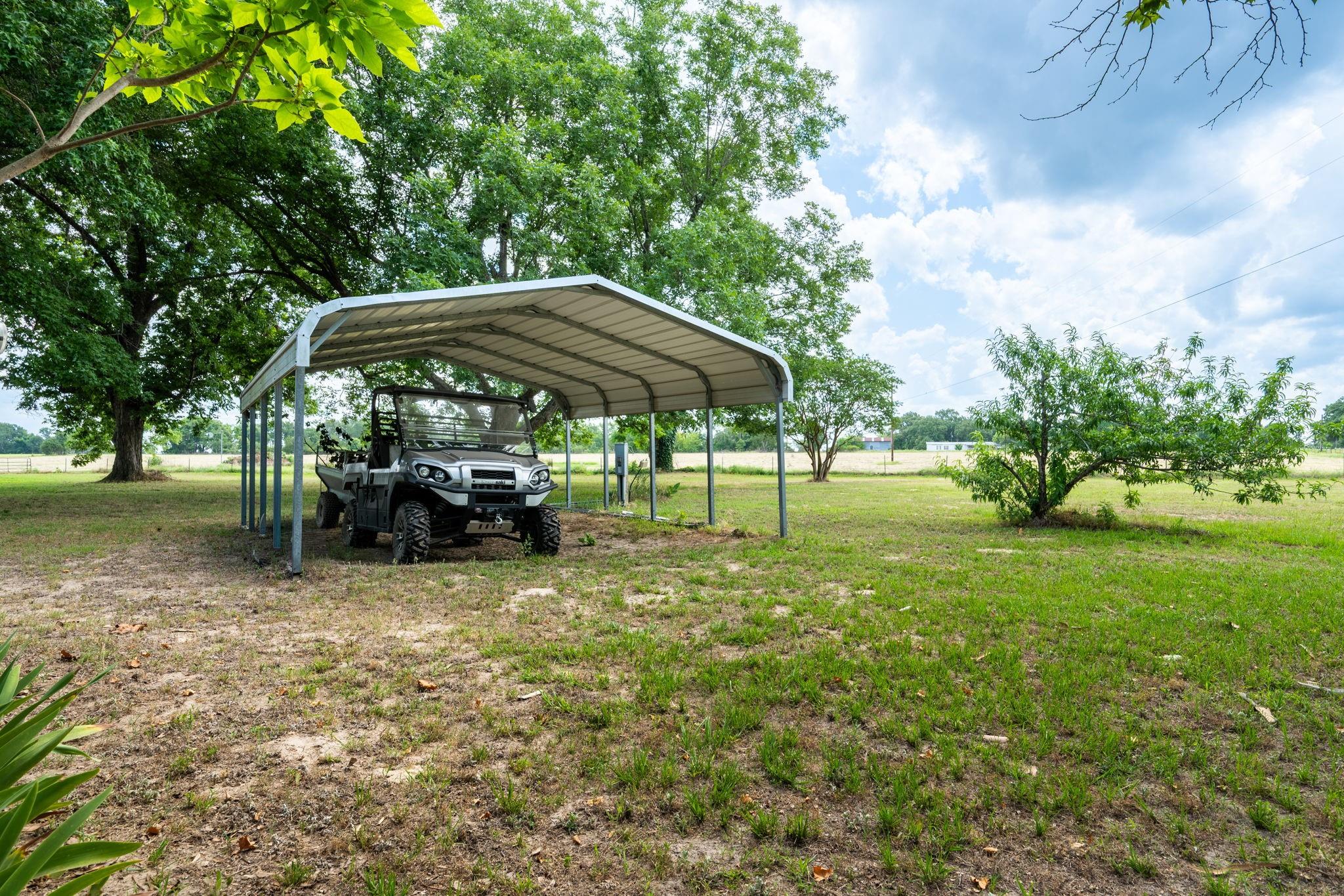 main property photo 38