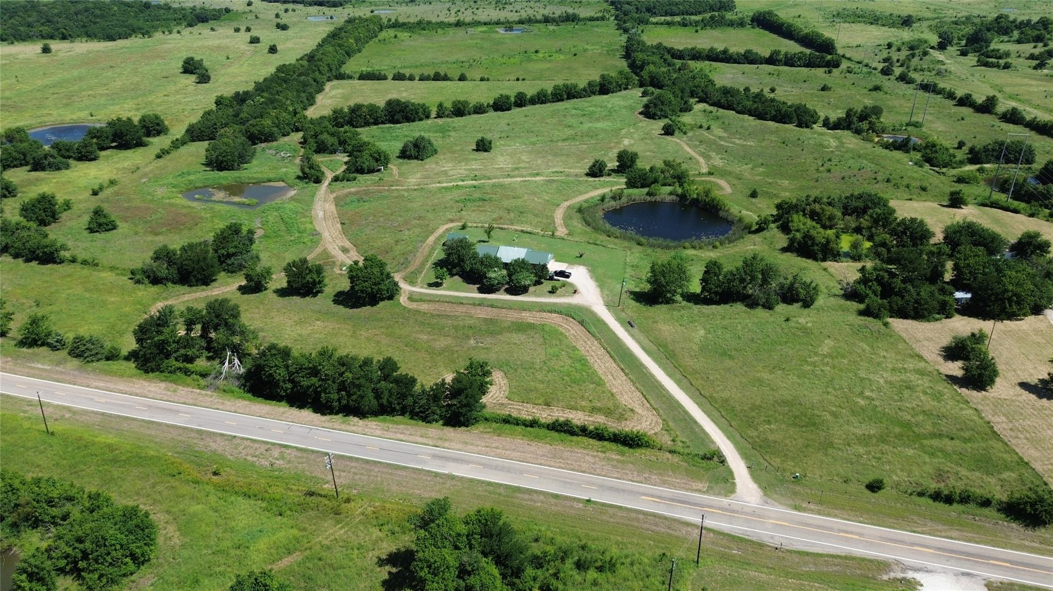 main property photo 19