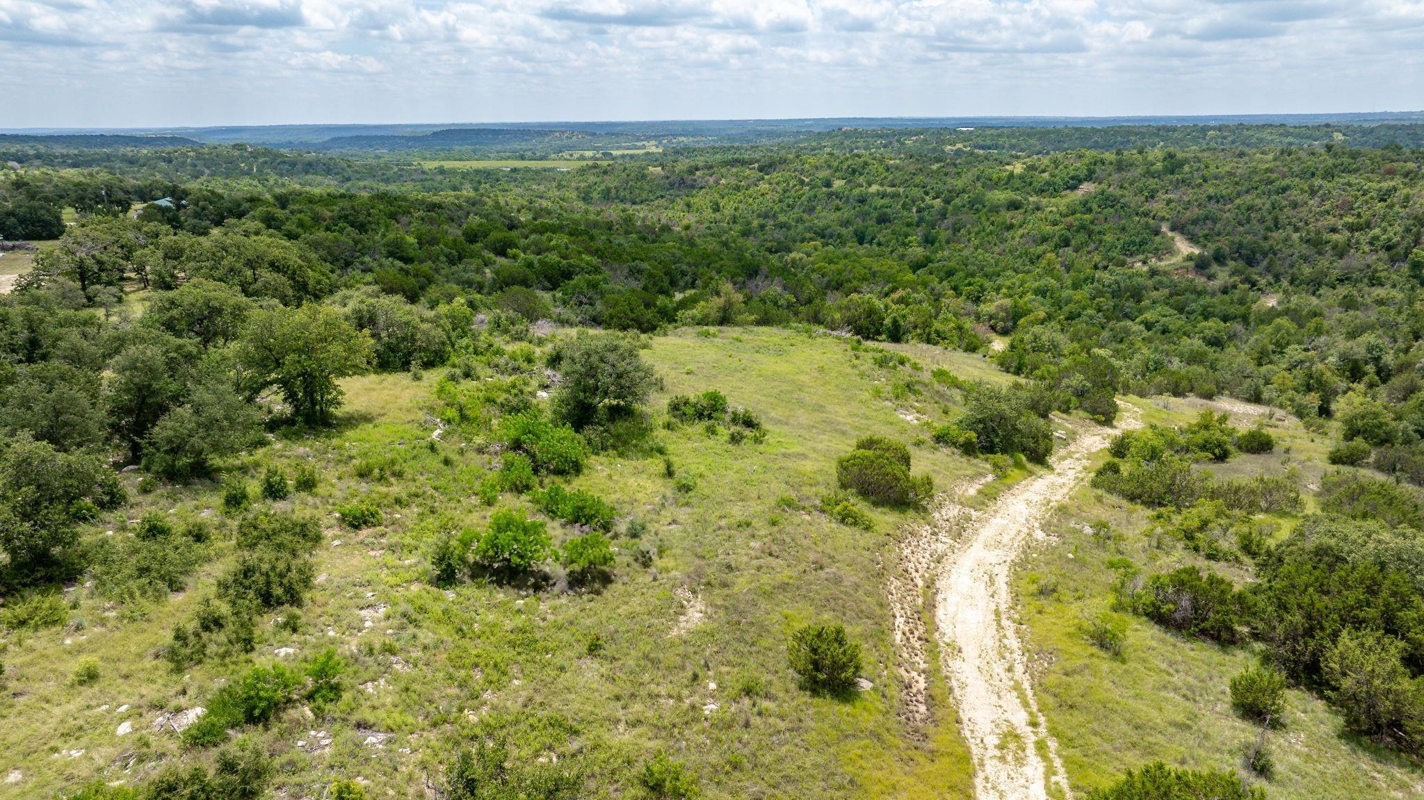 main property photo 11