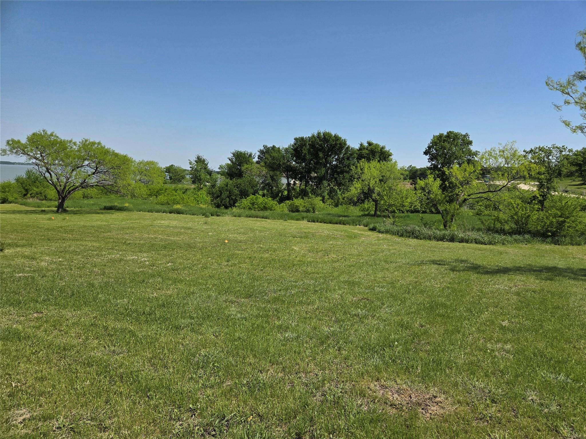 main property photo 18