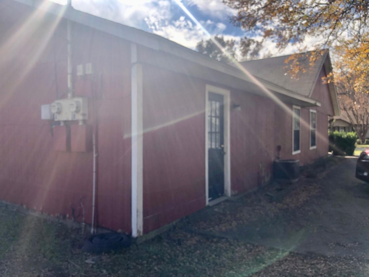 main property photo 24
