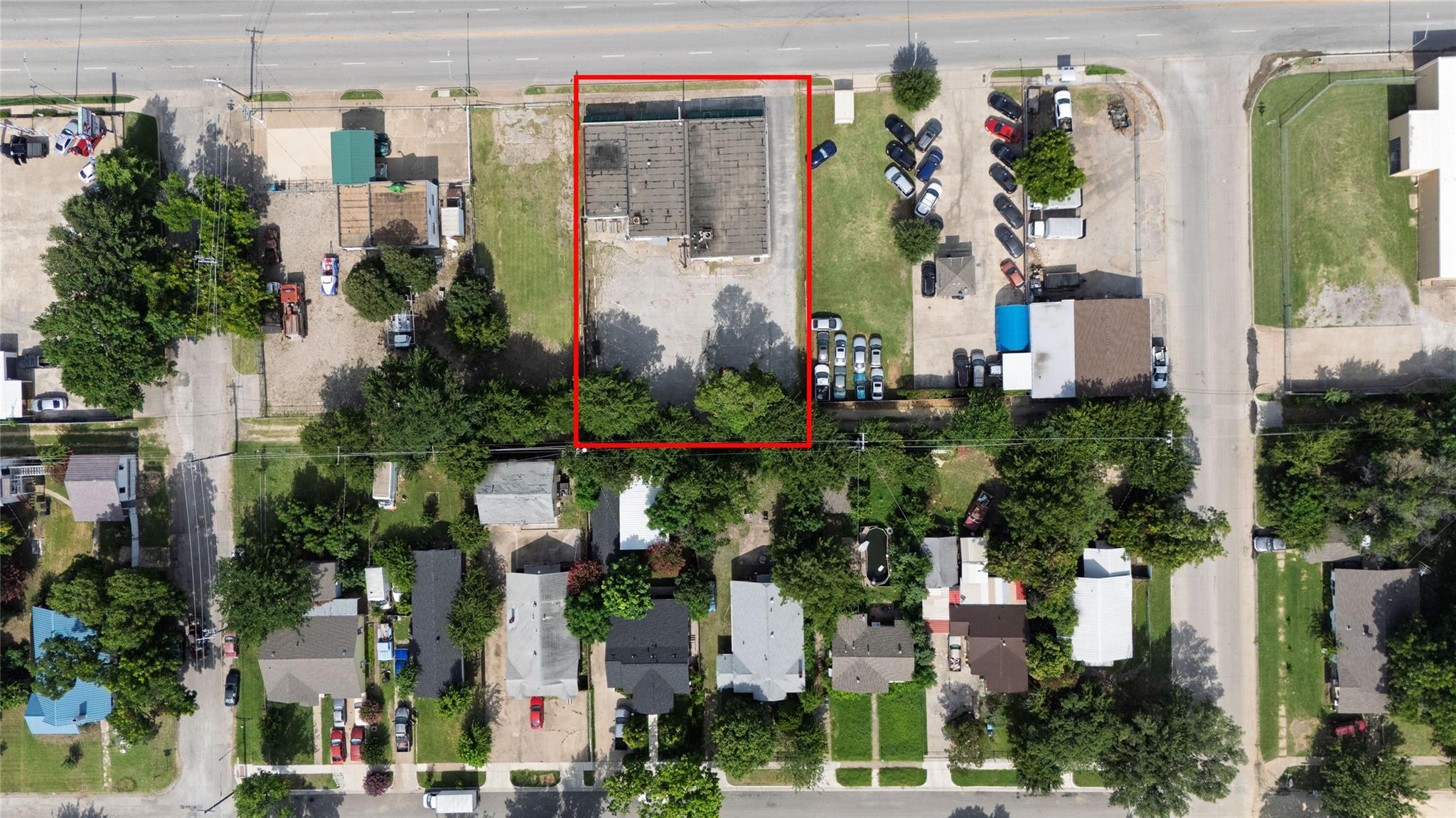 main property photo 31