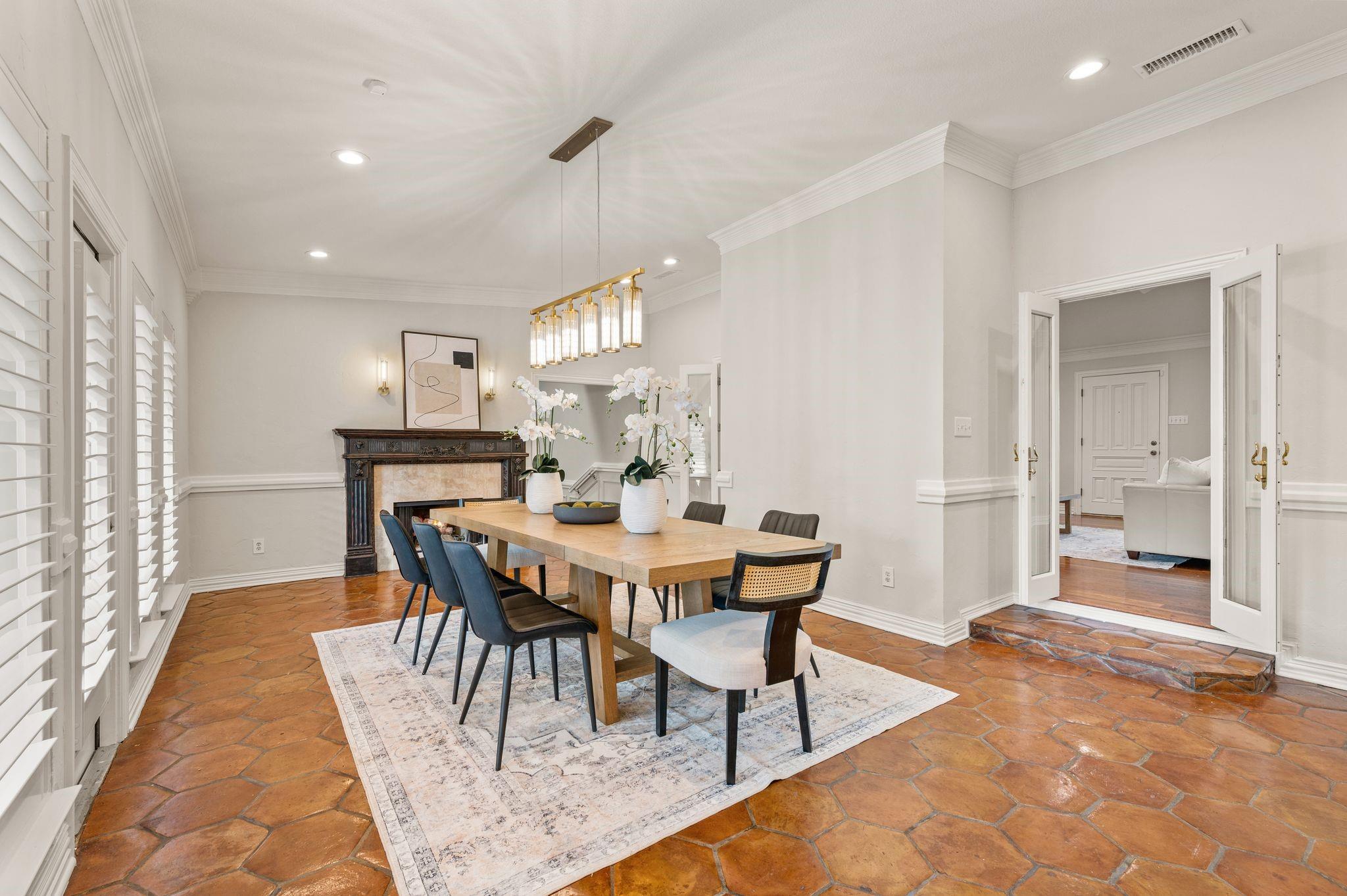 main property photo 12