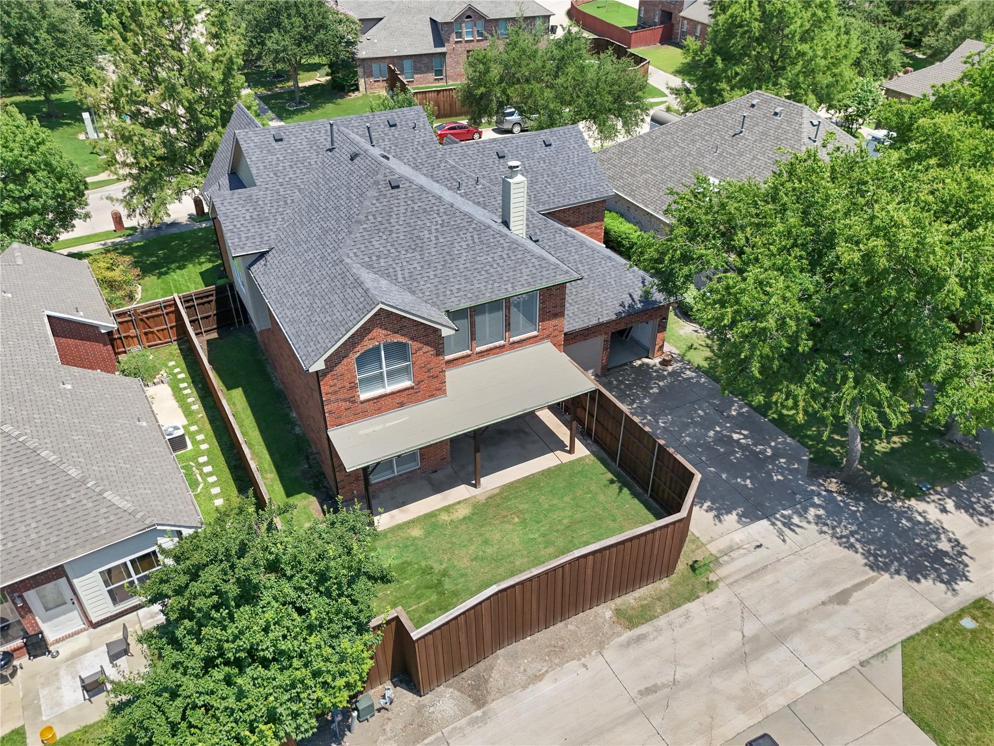 main property photo 37