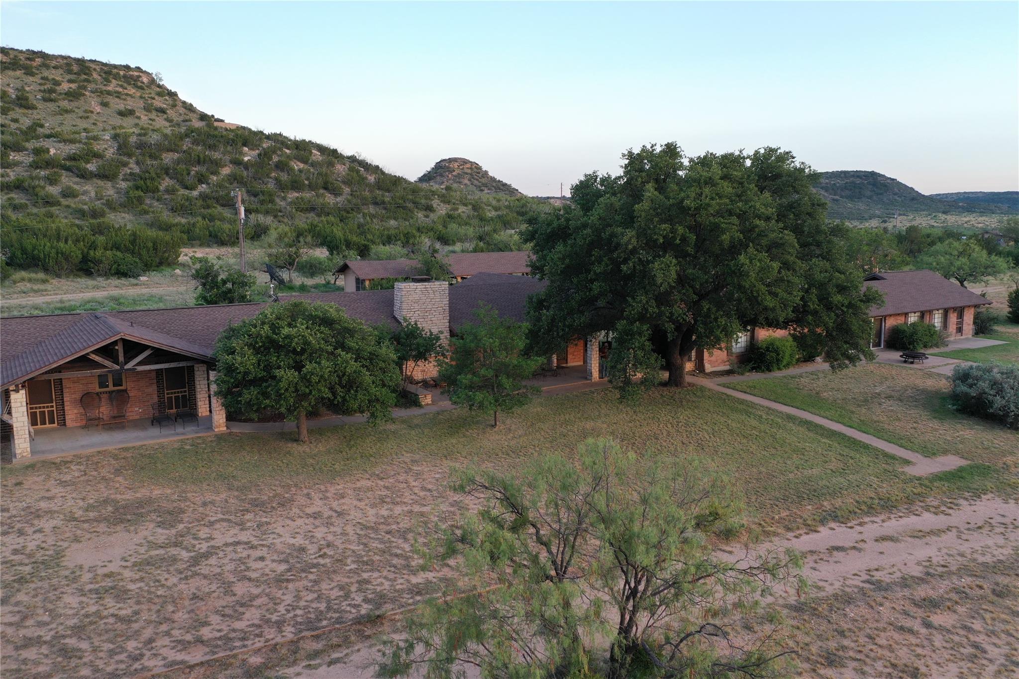 main property photo 0
