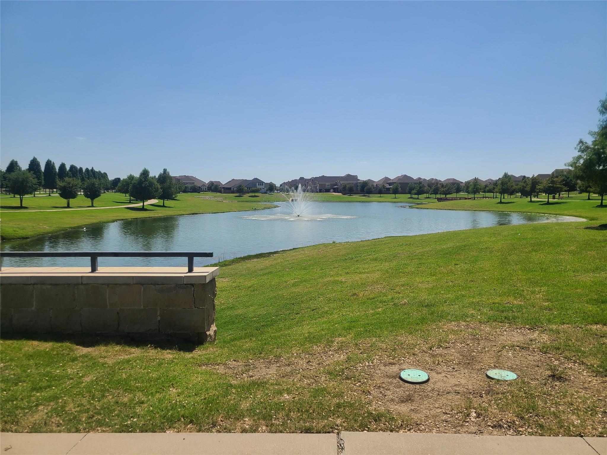 main property photo 28