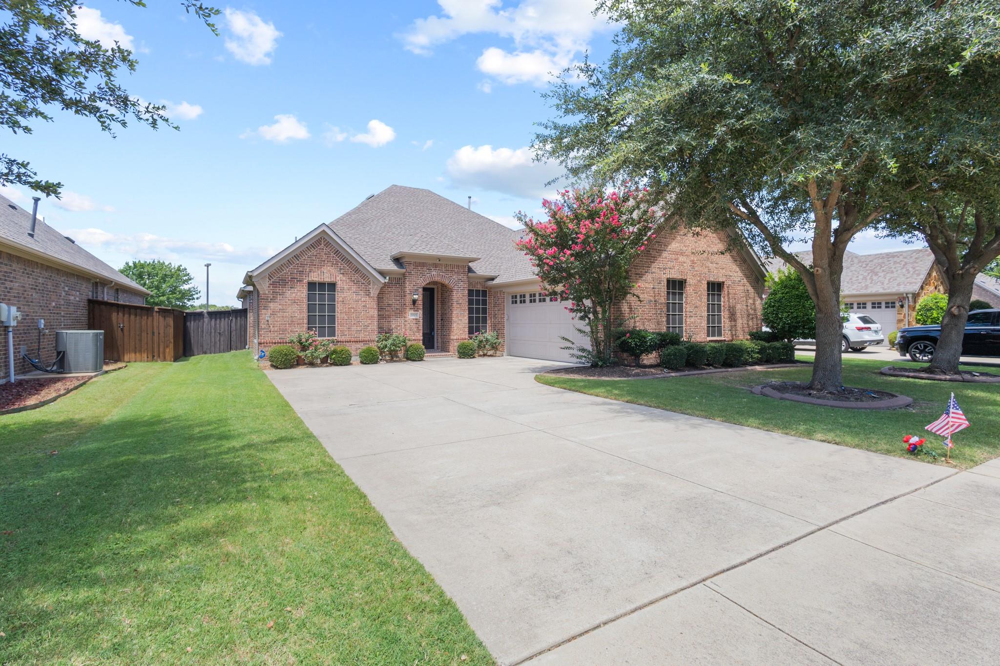 main property photo 26