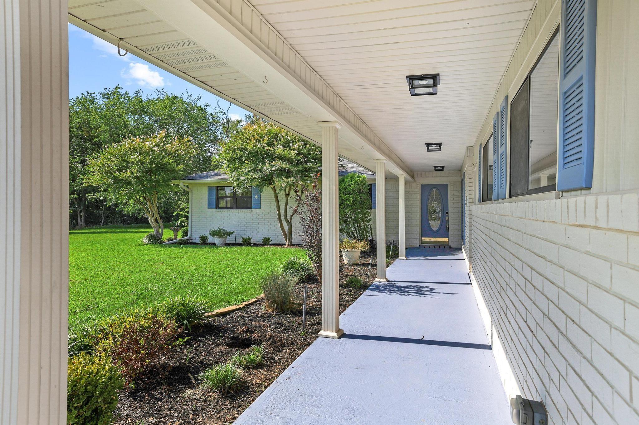main property photo 39