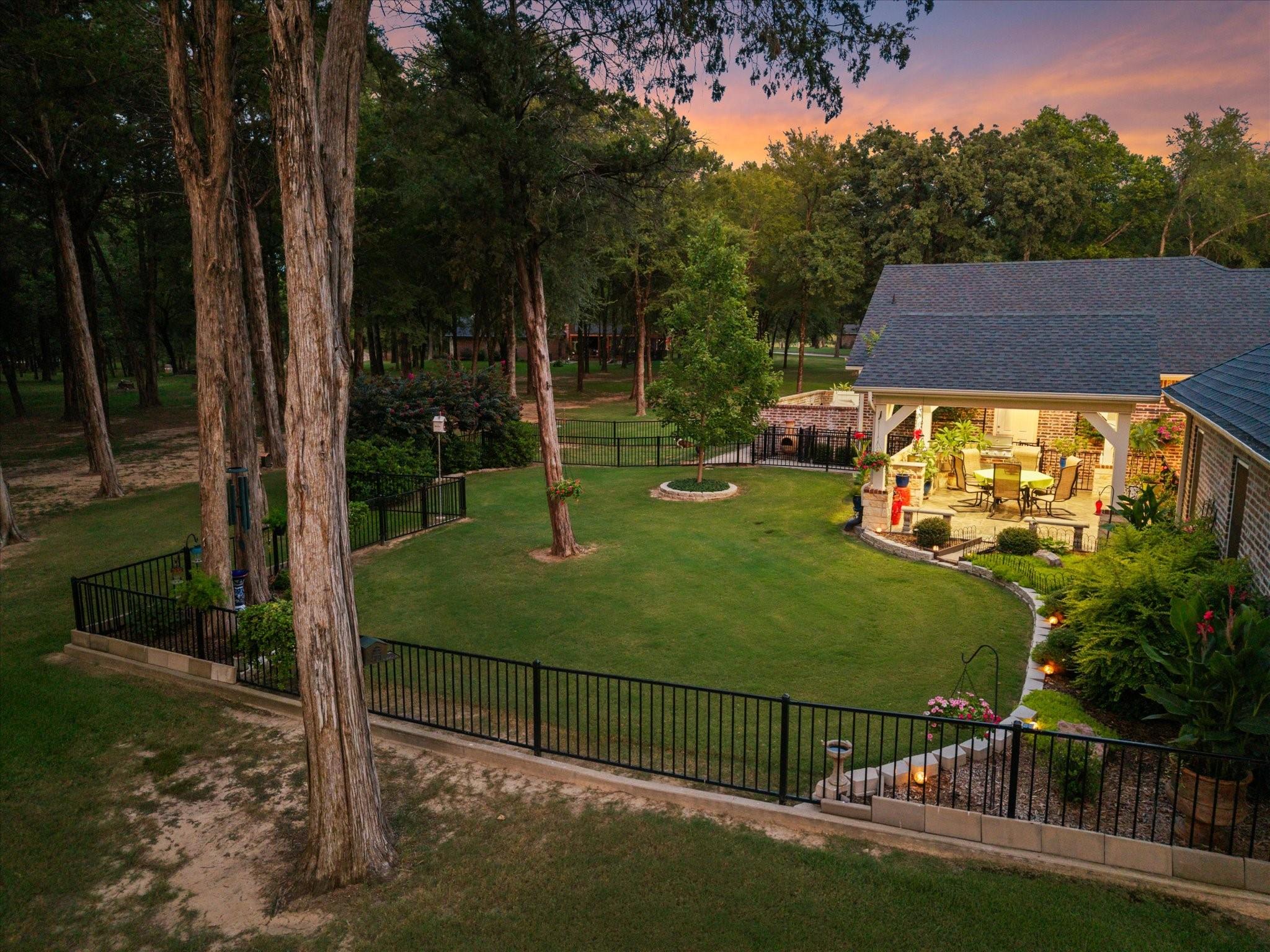 main property photo 38