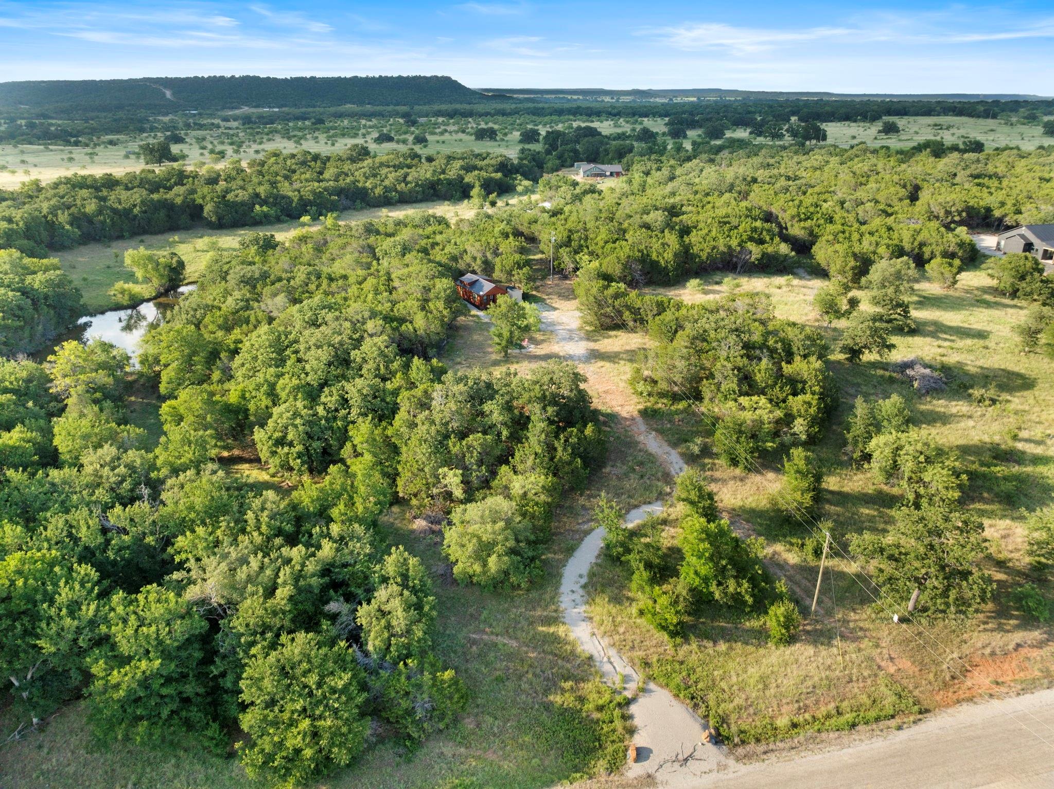 main property photo 17