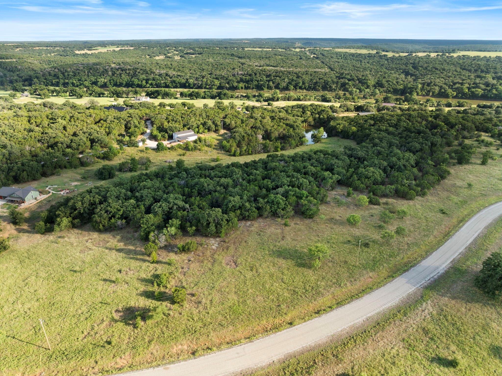 main property photo 19
