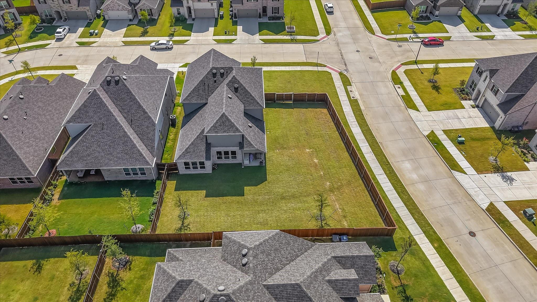 main property photo 38