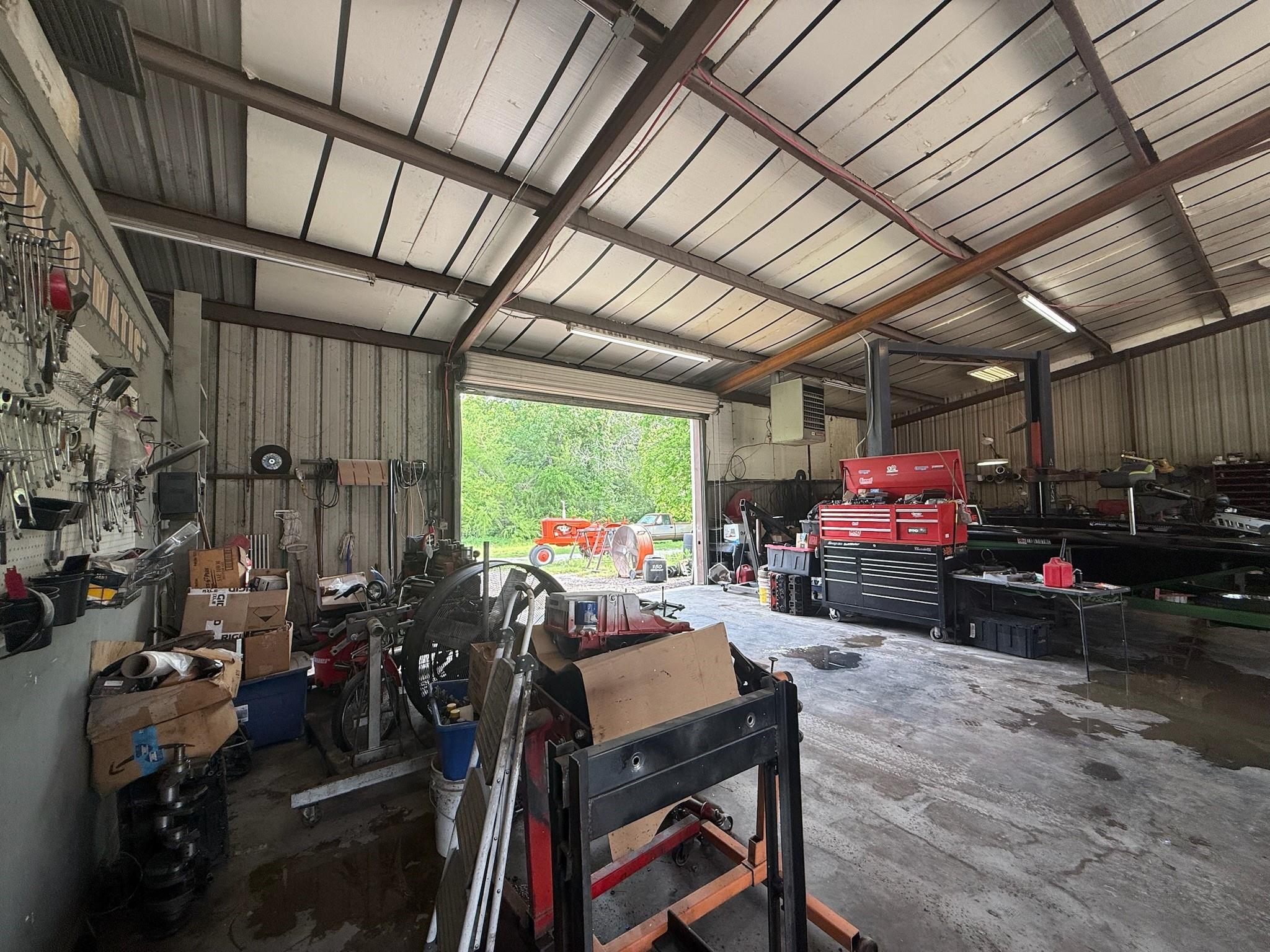 main property photo 7