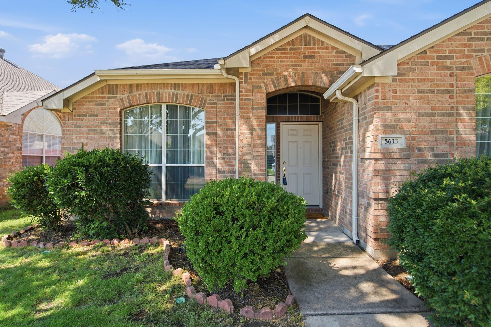 main property photo 3