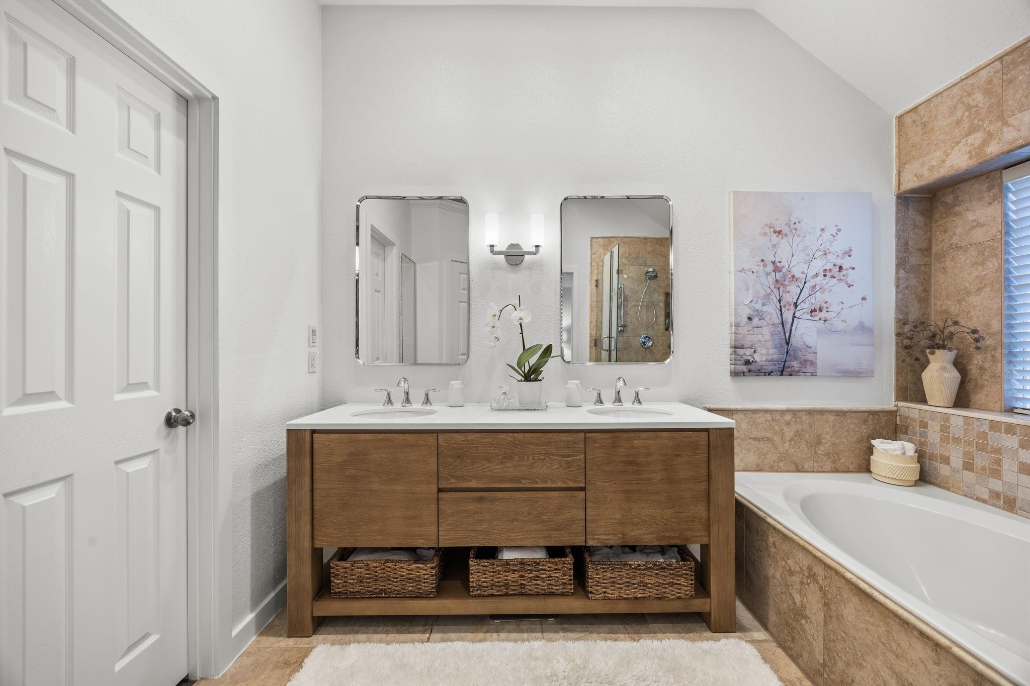 property viewer photo 10