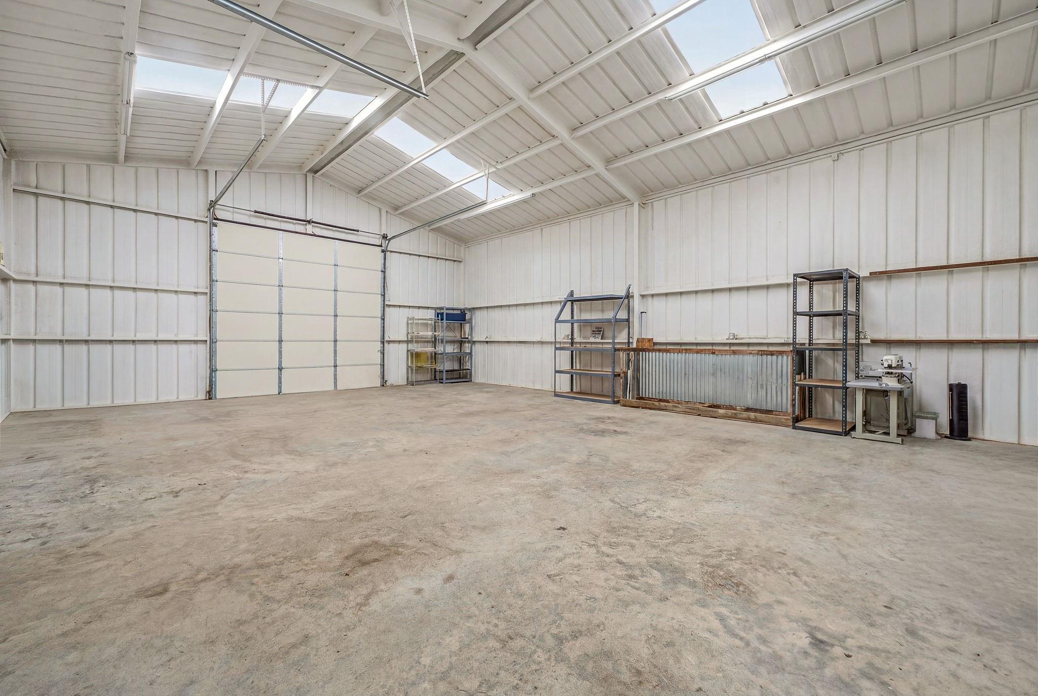 main property photo 27