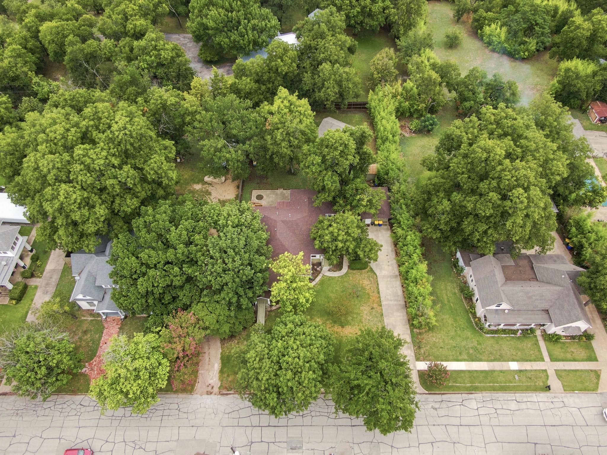 main property photo 37