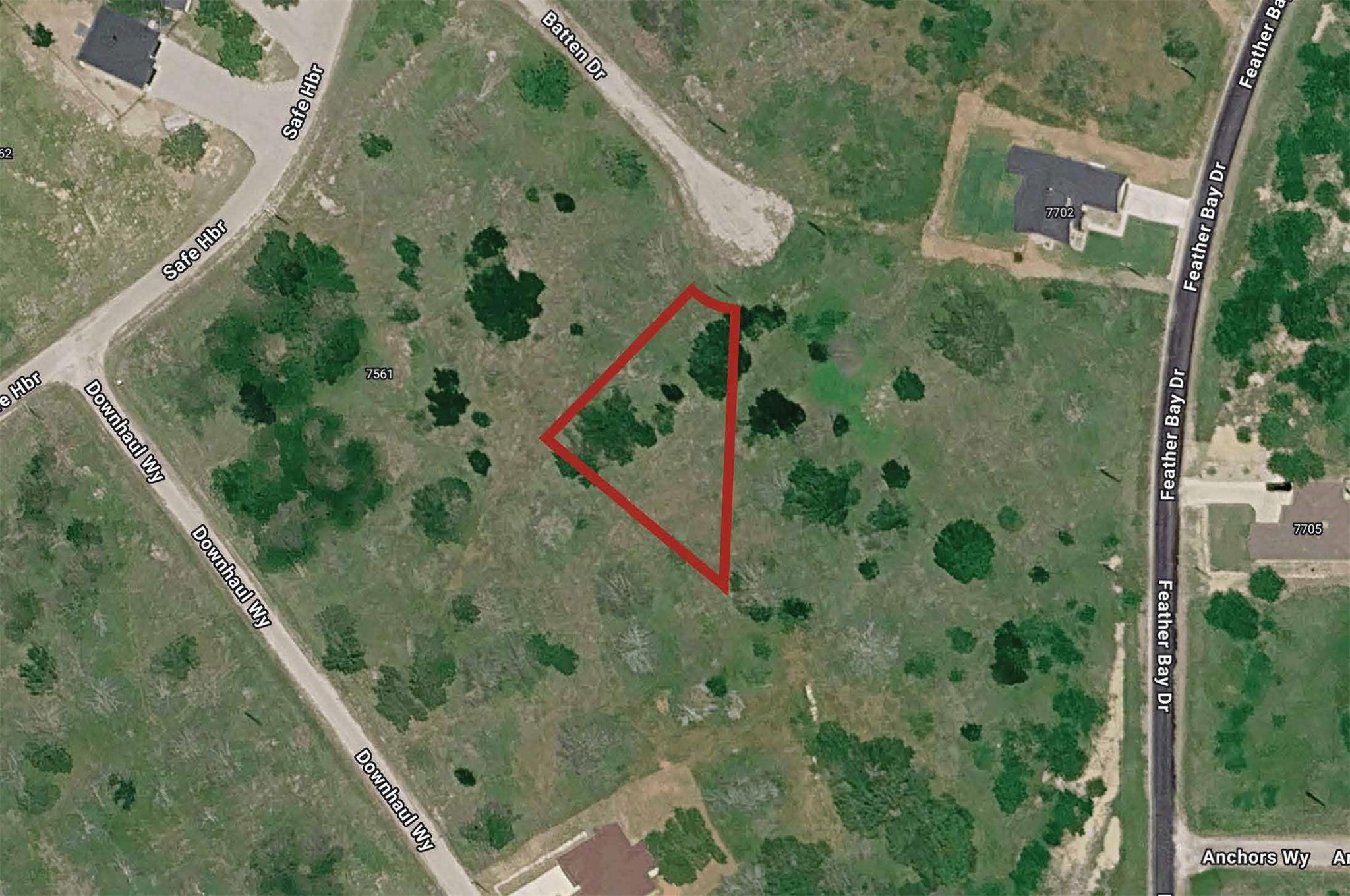 main property photo 12