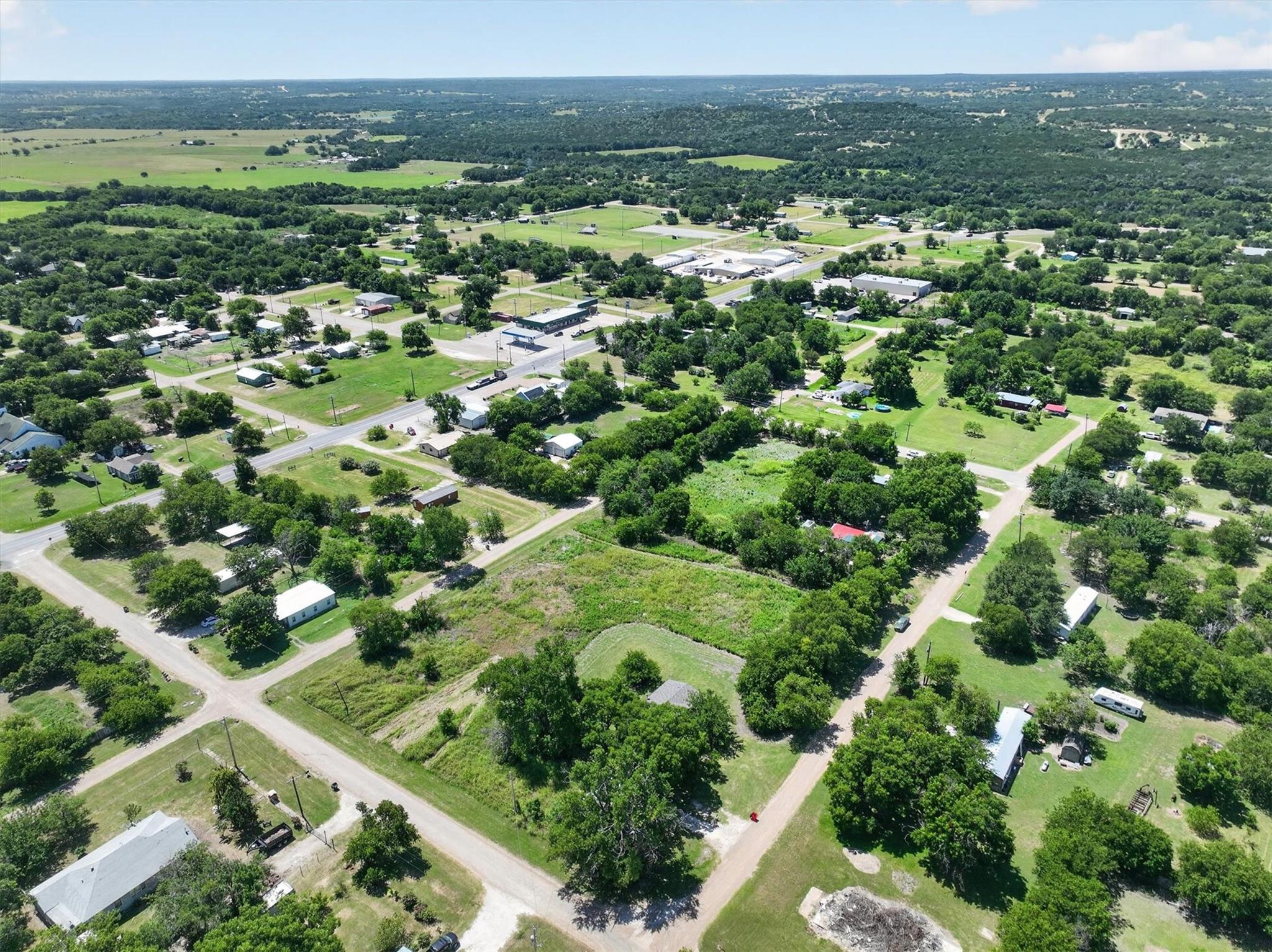 main property photo 9
