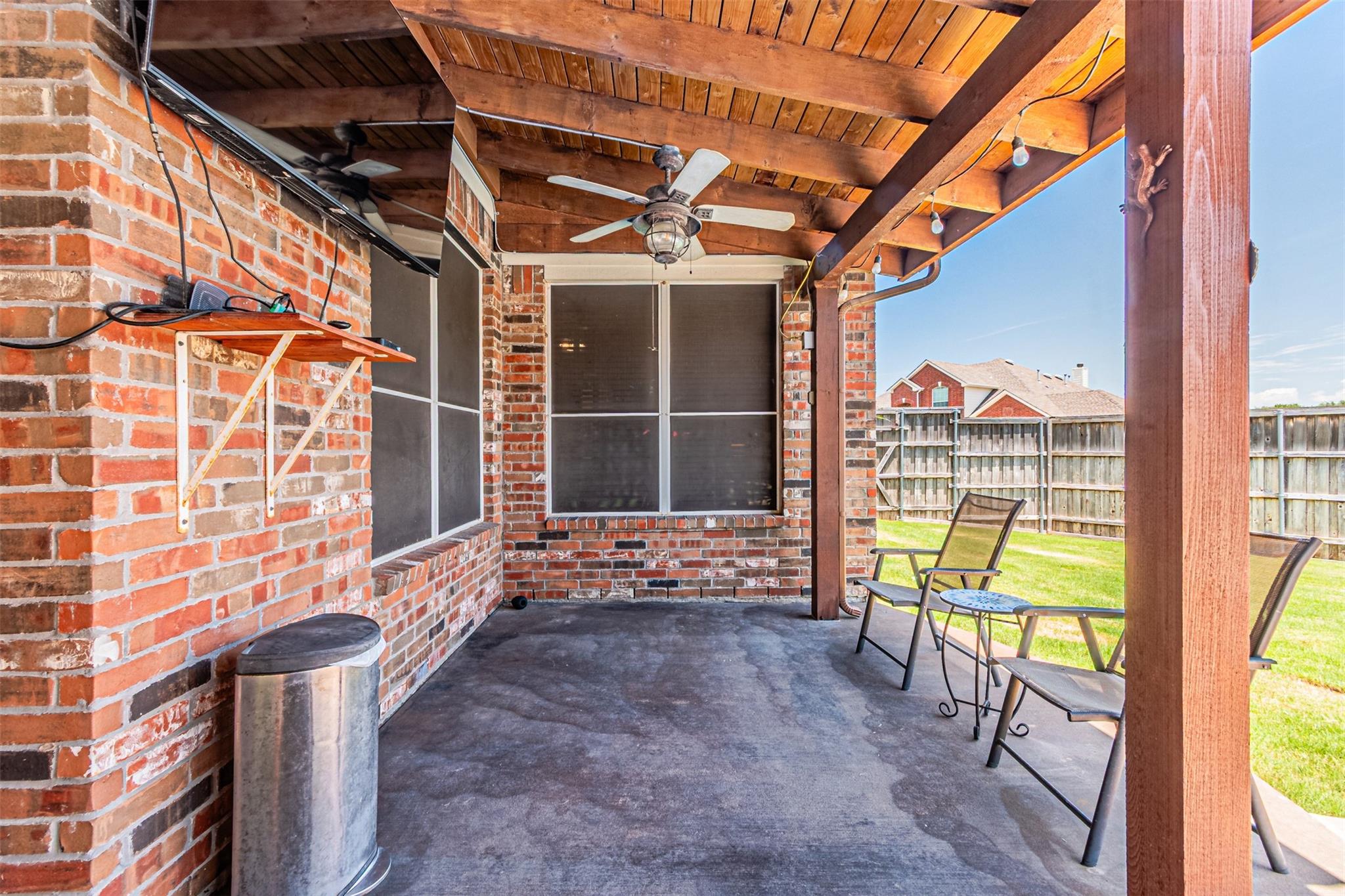 main property photo 26