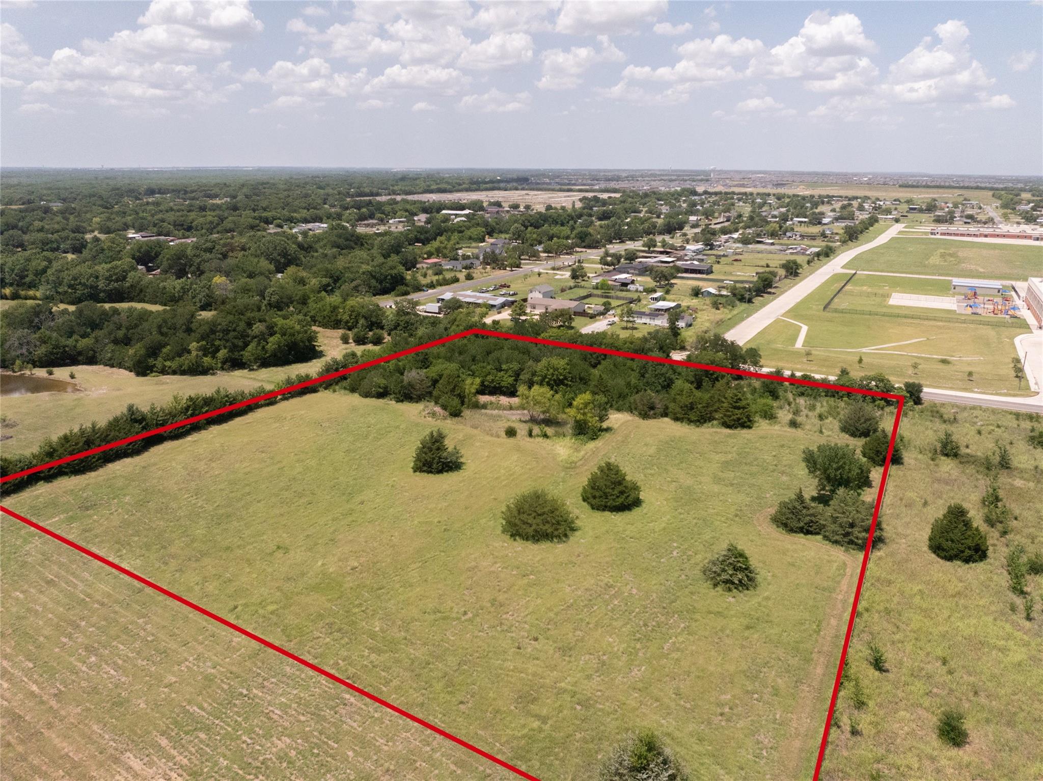 main property photo 2