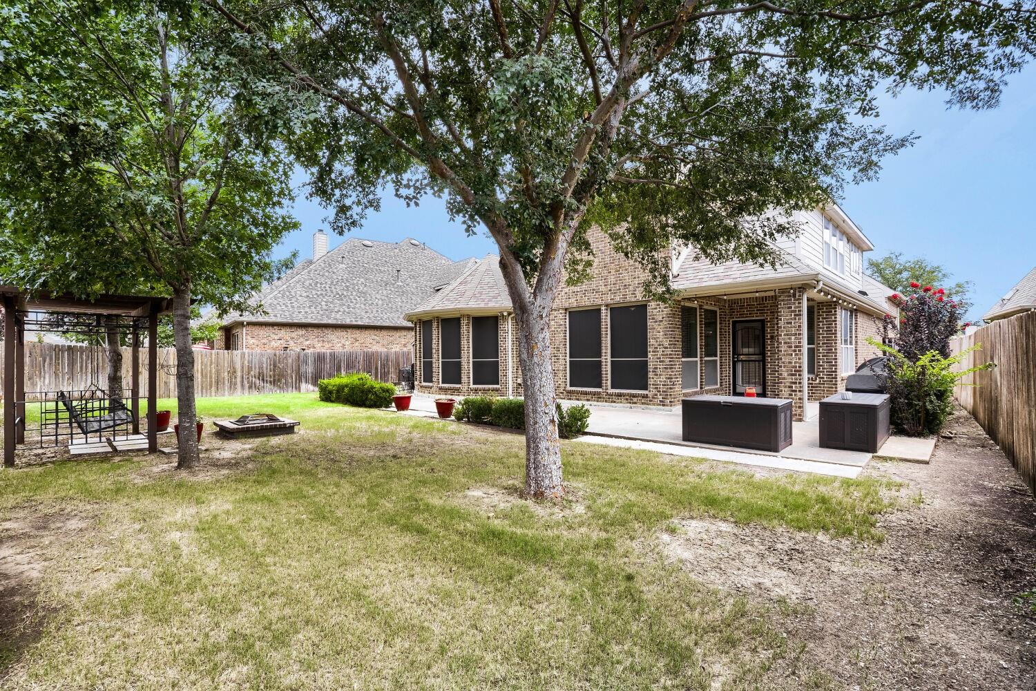 main property photo 26