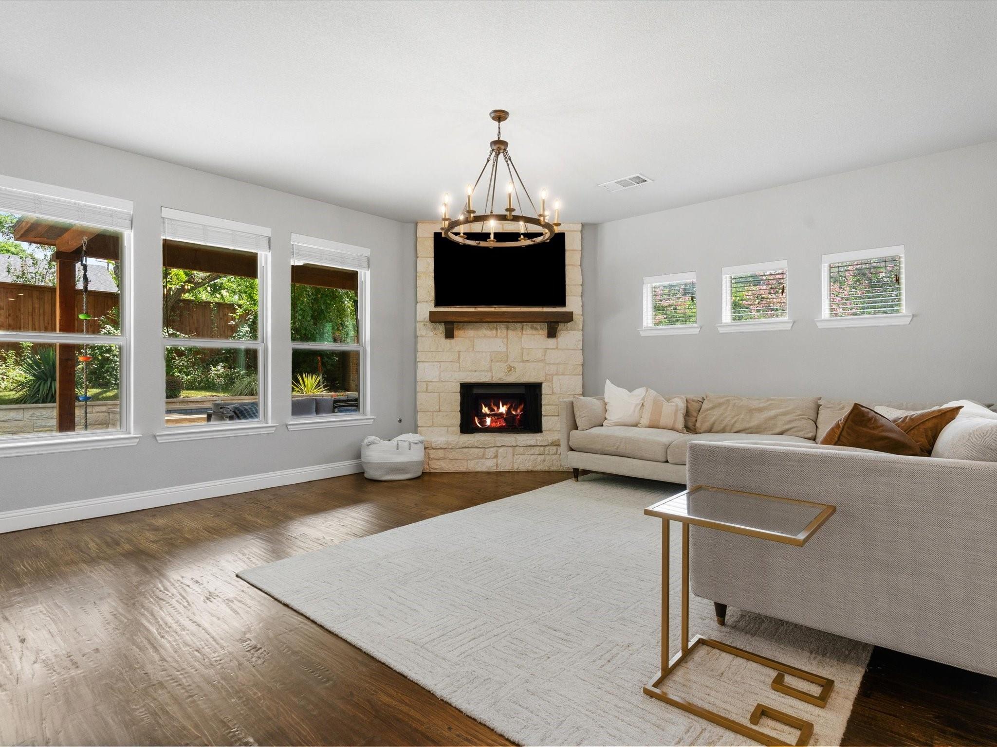 property viewer photo 13