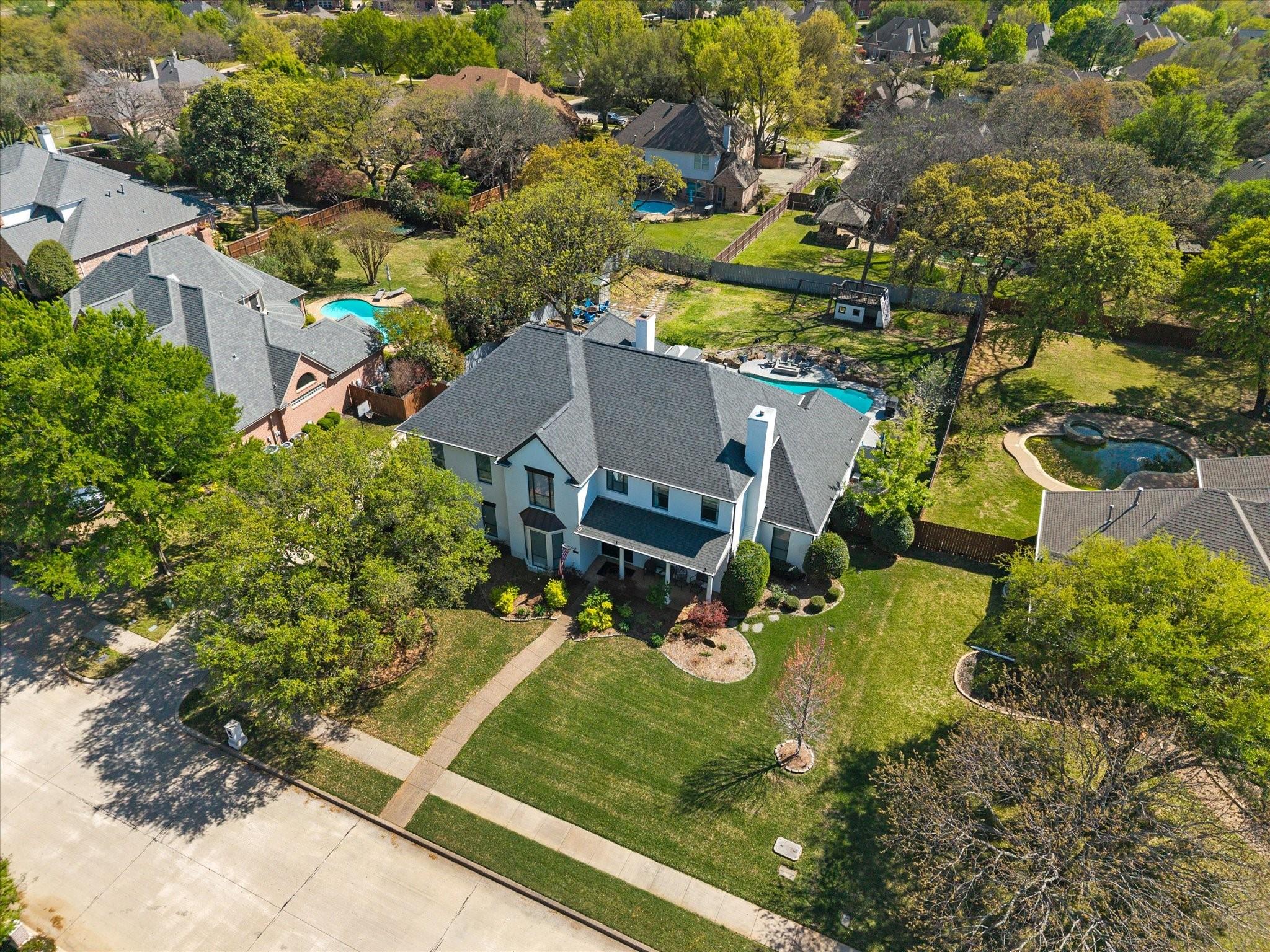 main property photo 32