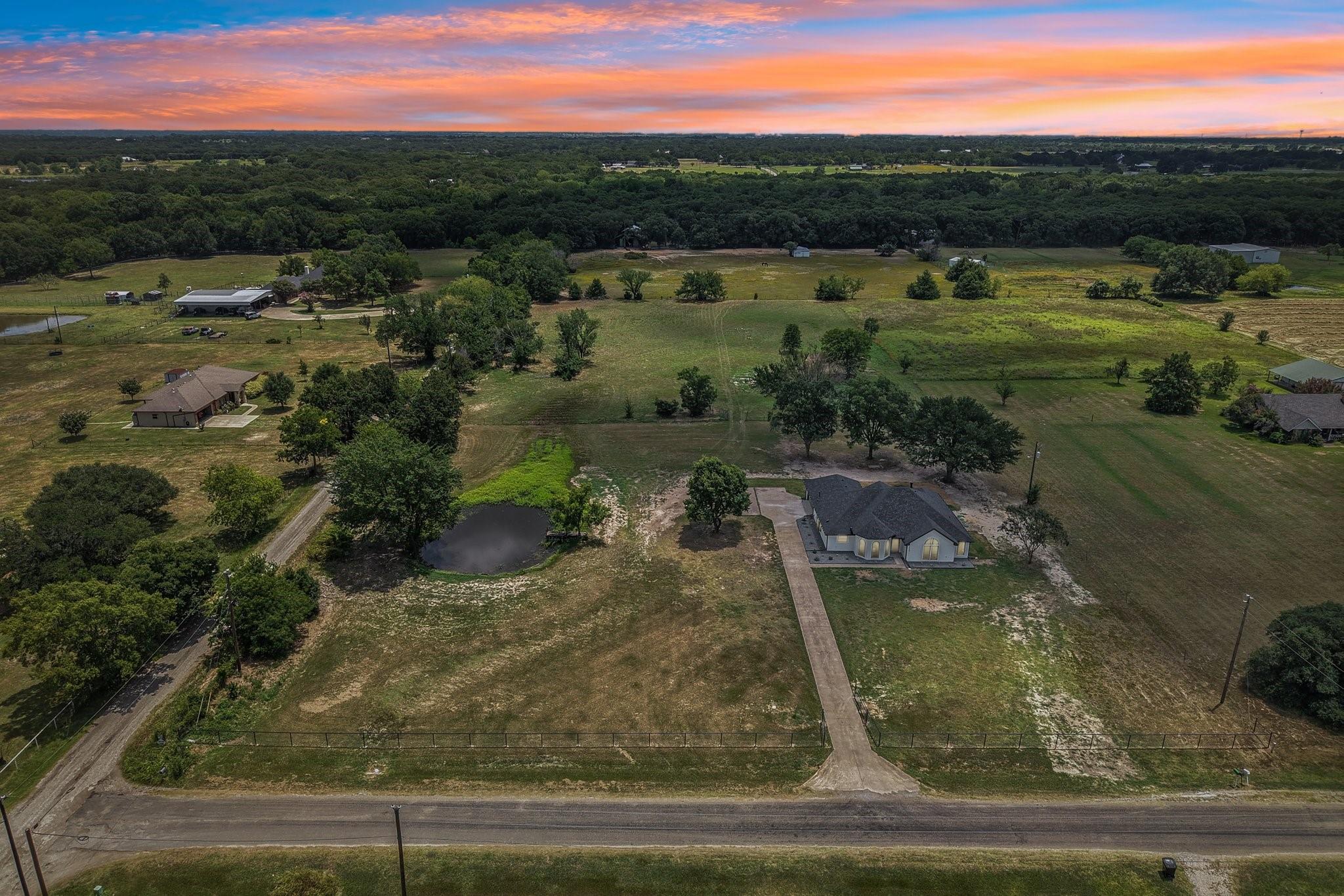 main property photo 36