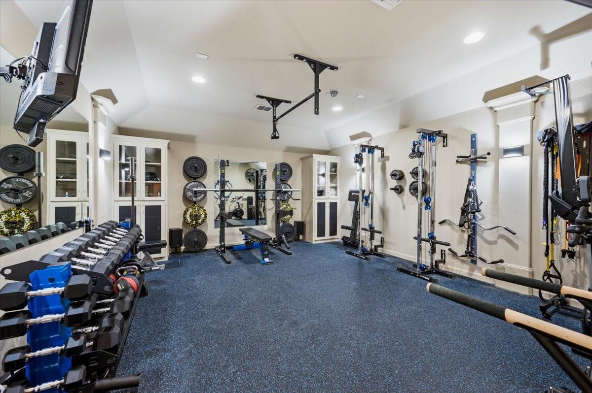property viewer photo 24