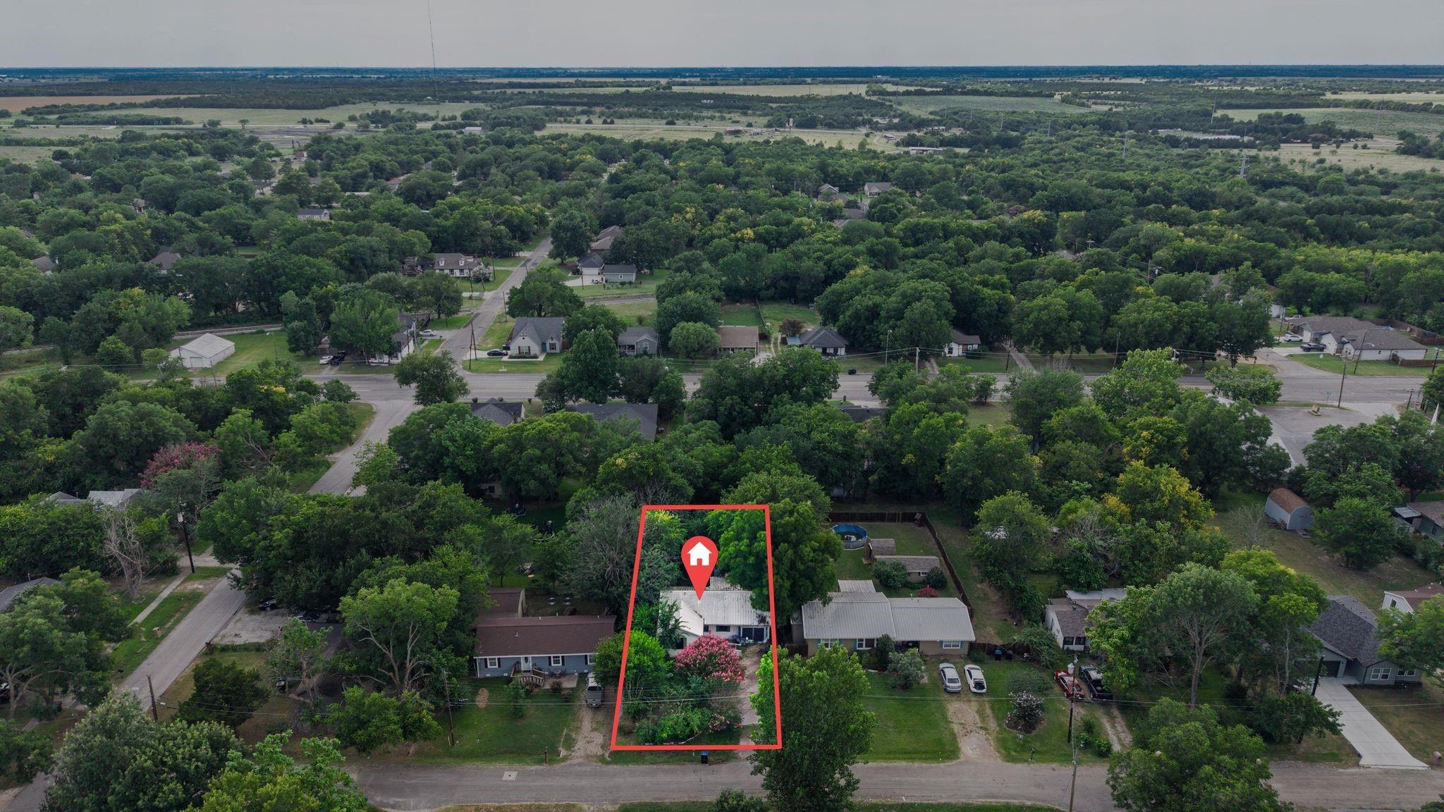 main property photo 5