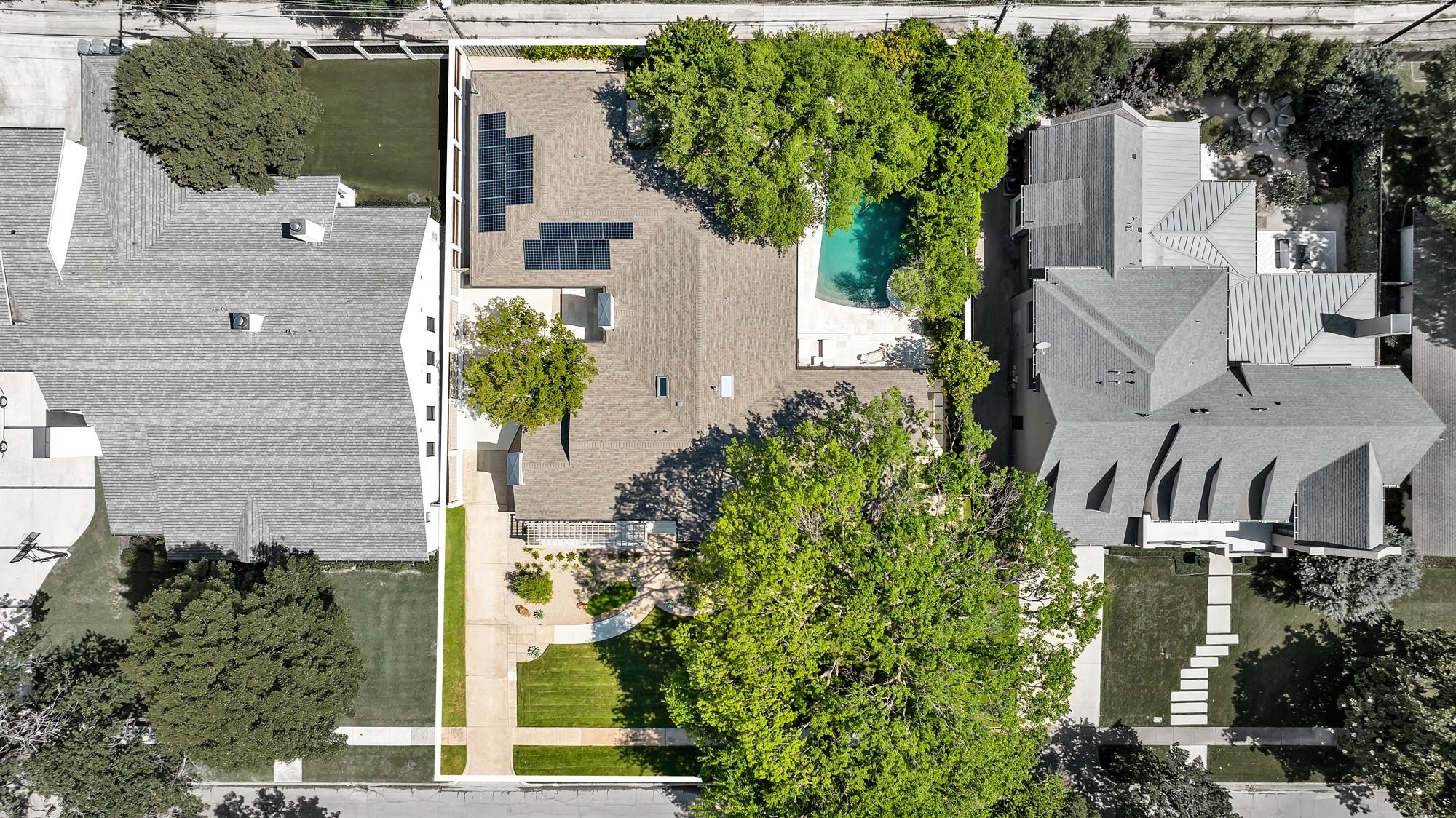 main property photo 33