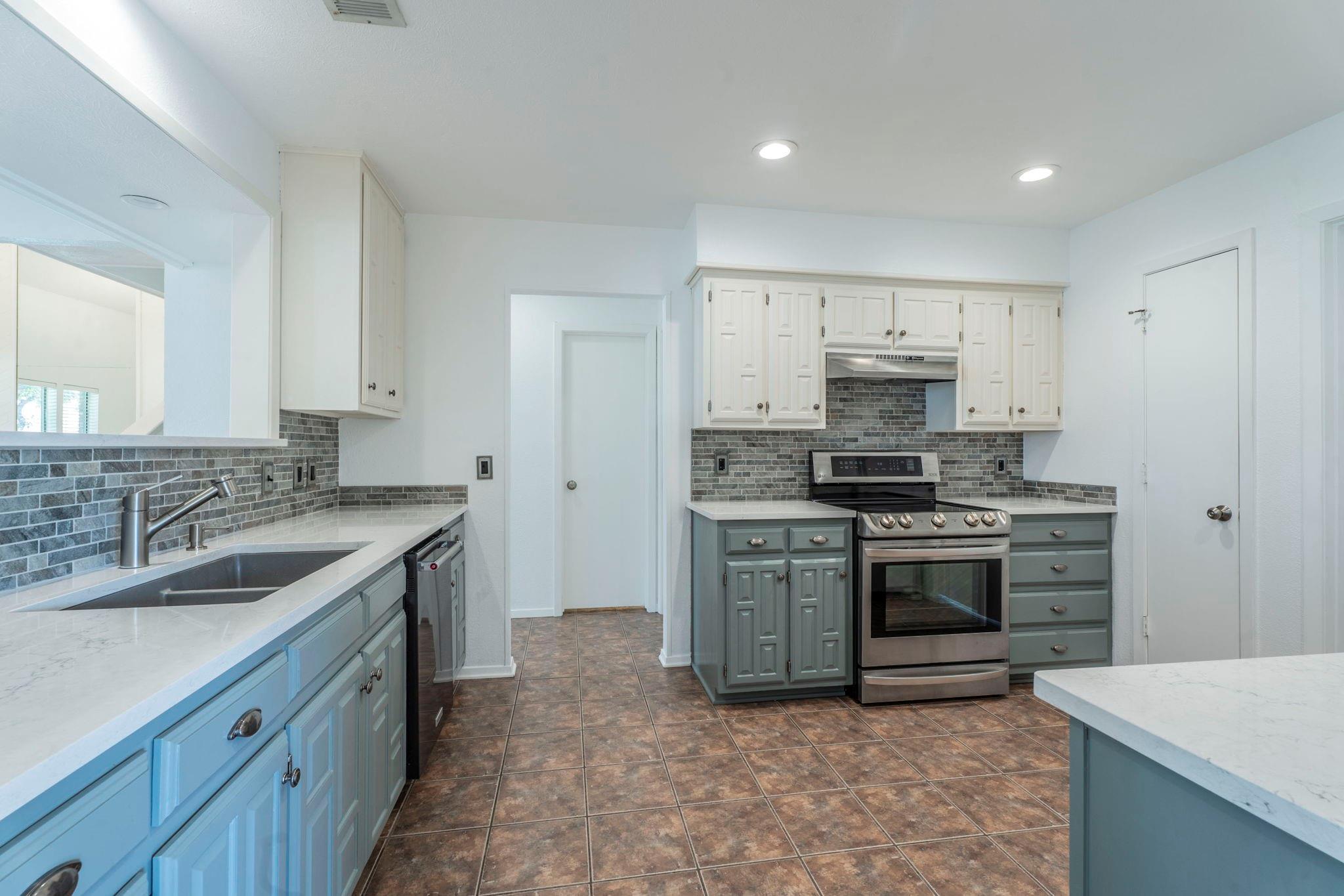 property viewer photo 4