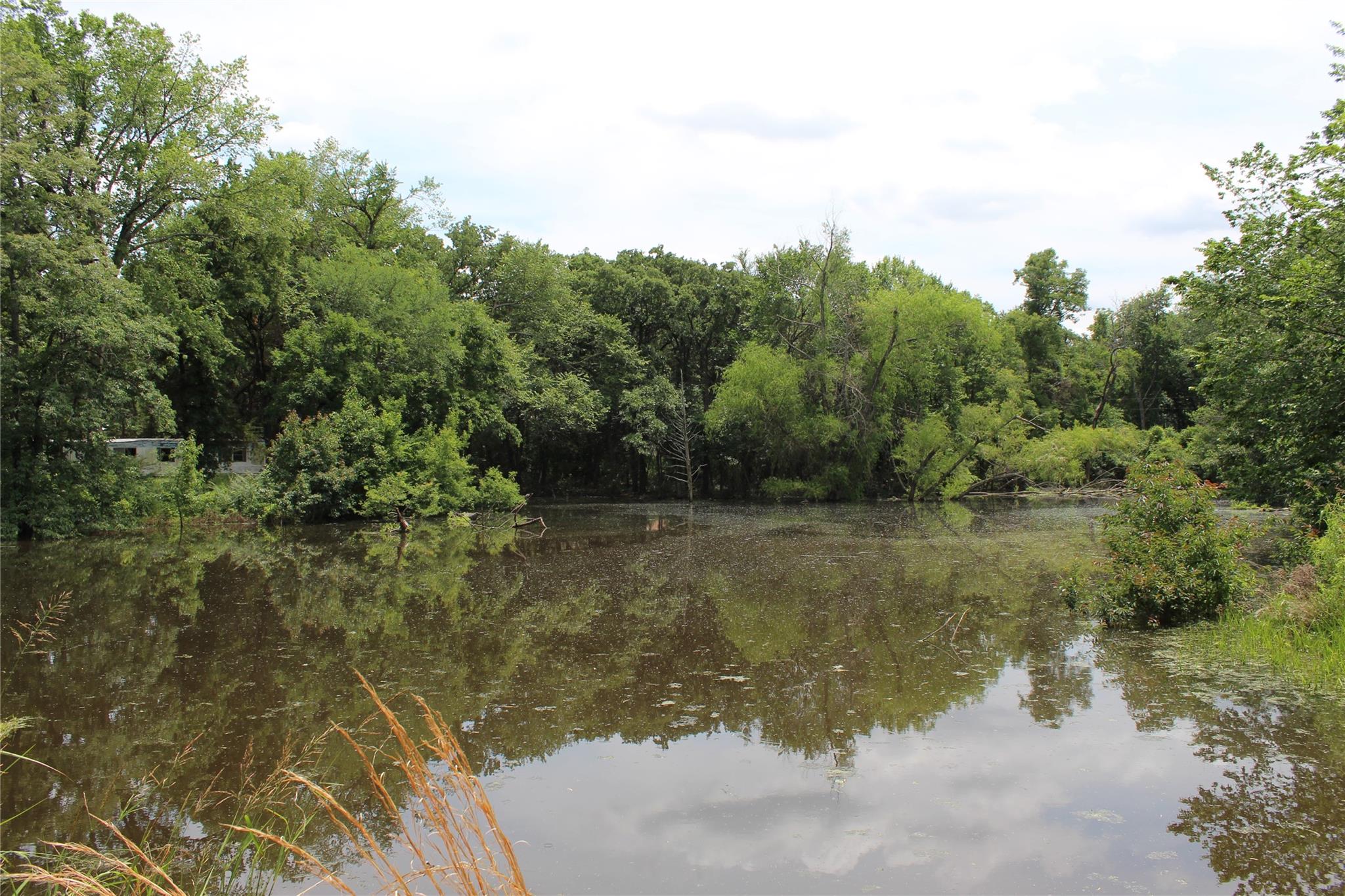 main property photo 21