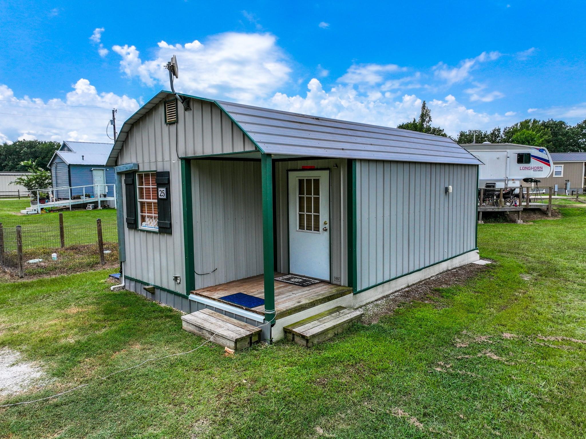 main property photo 26