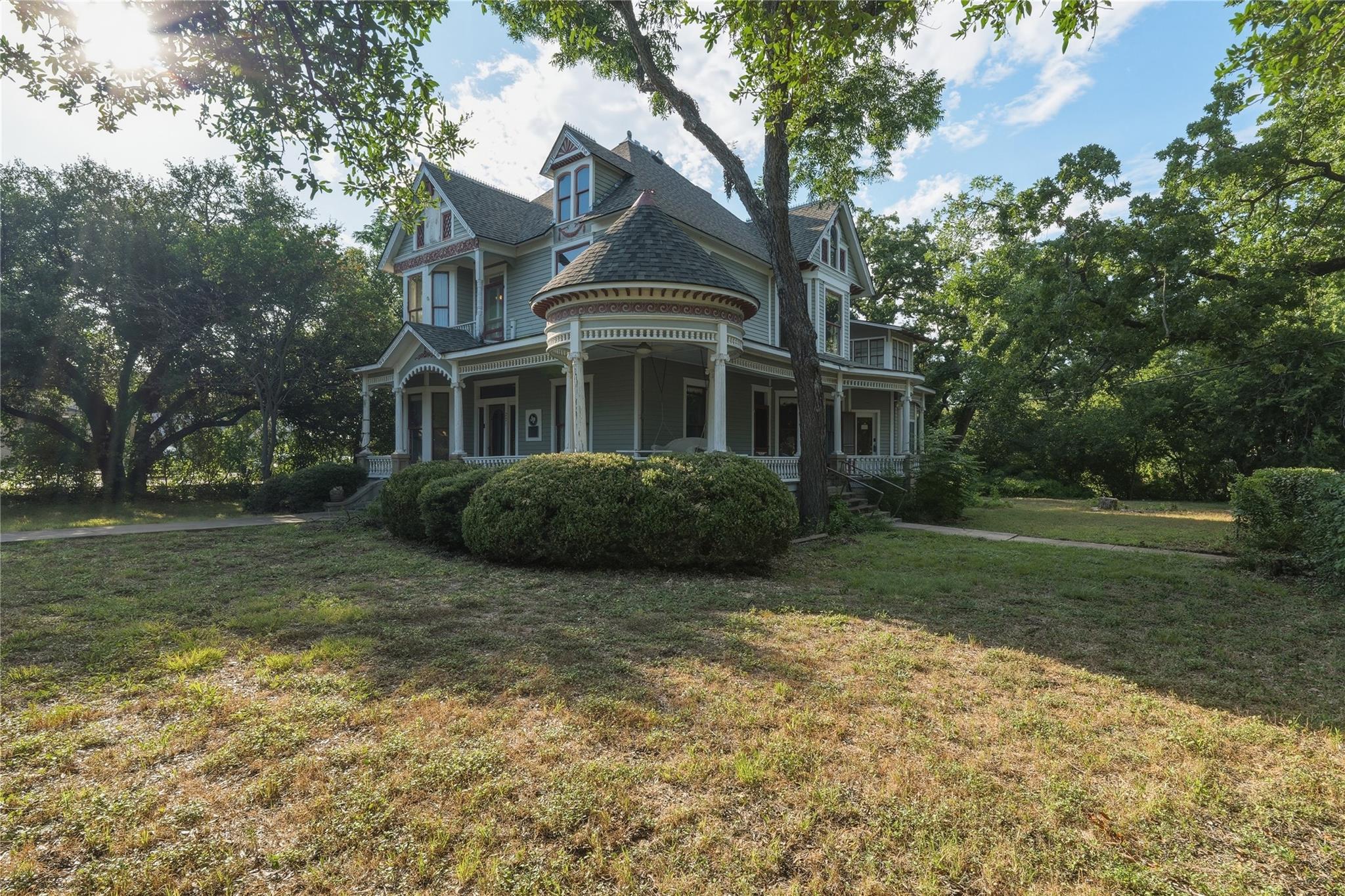 main property photo 37