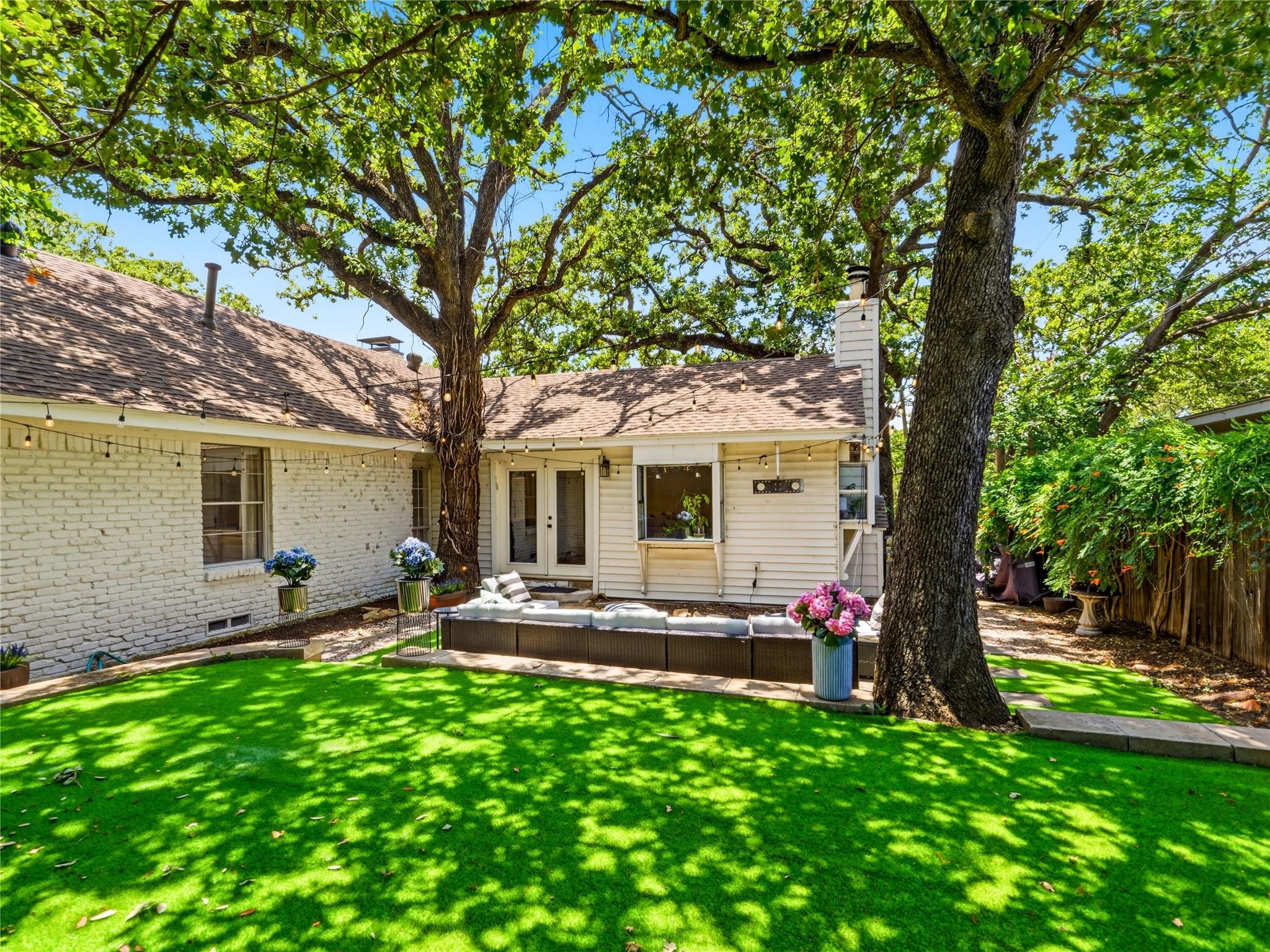 property viewer photo 35