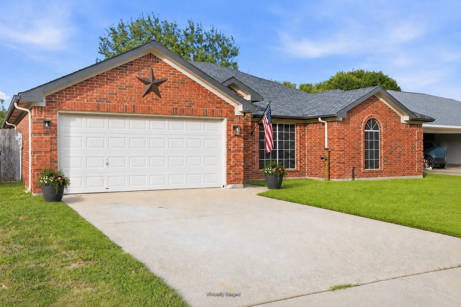 main property photo 1