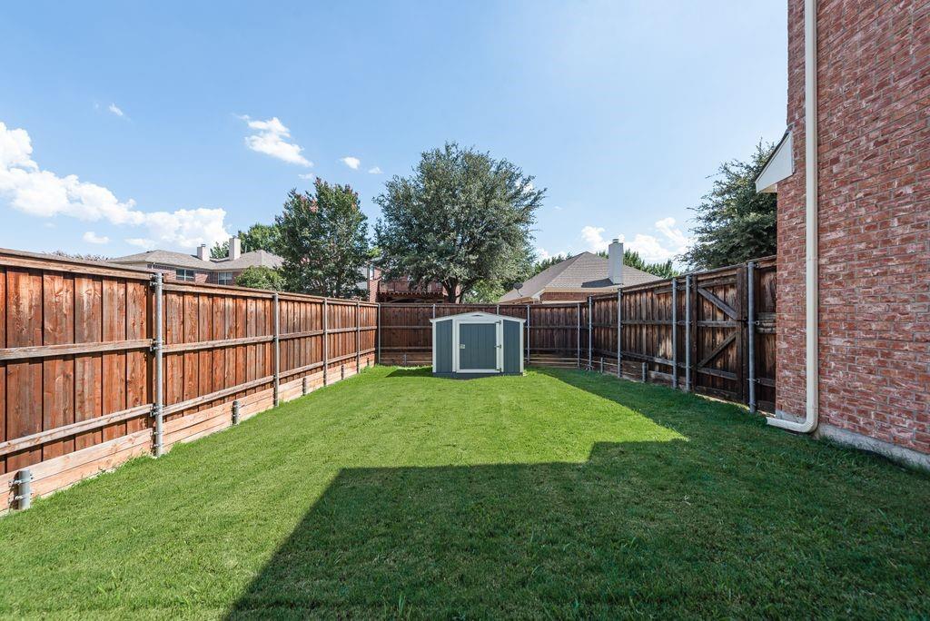 main property photo 18