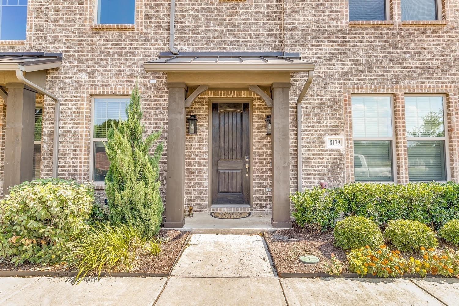 main property photo 12