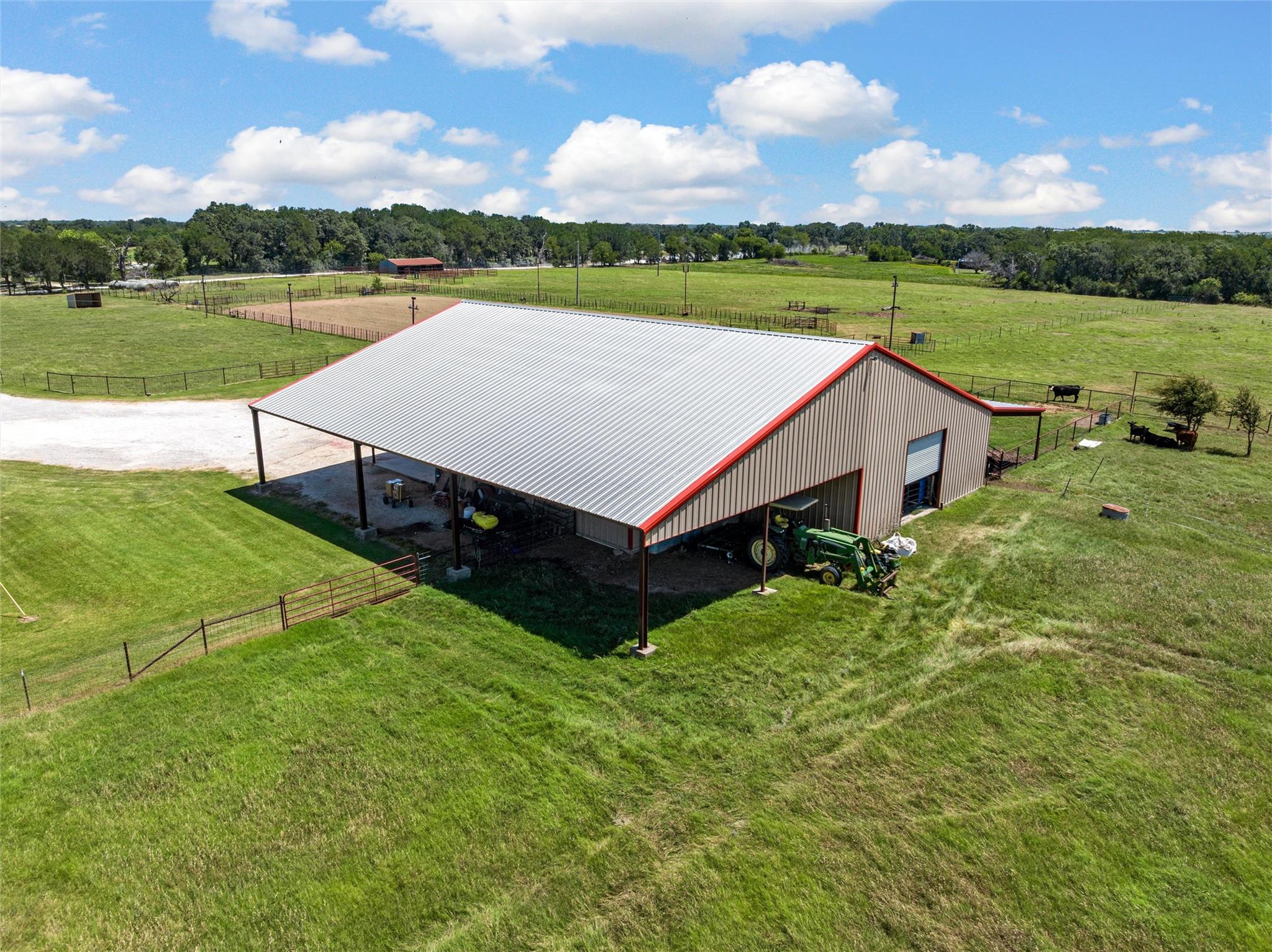 main property photo 35