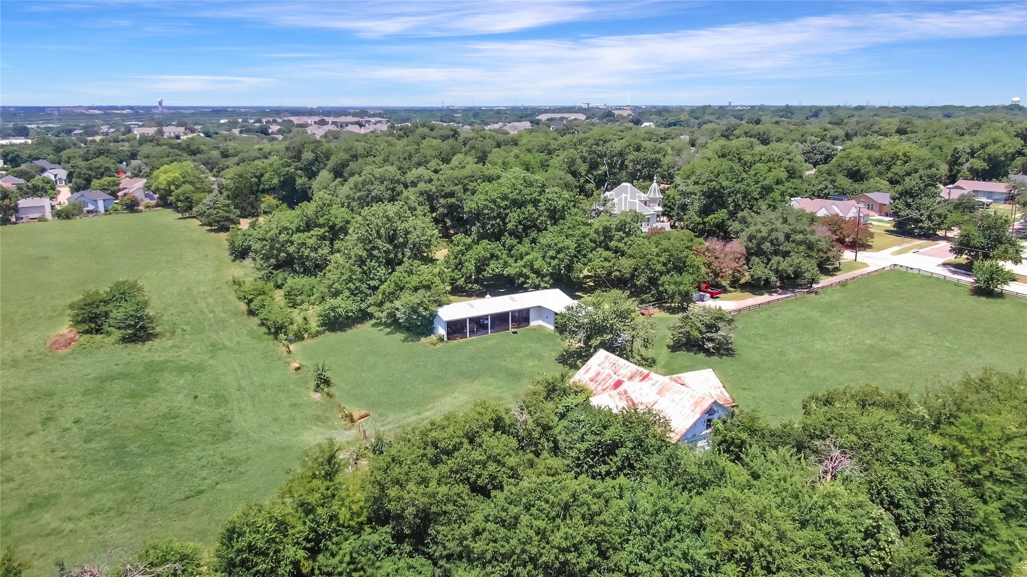 main property photo 17
