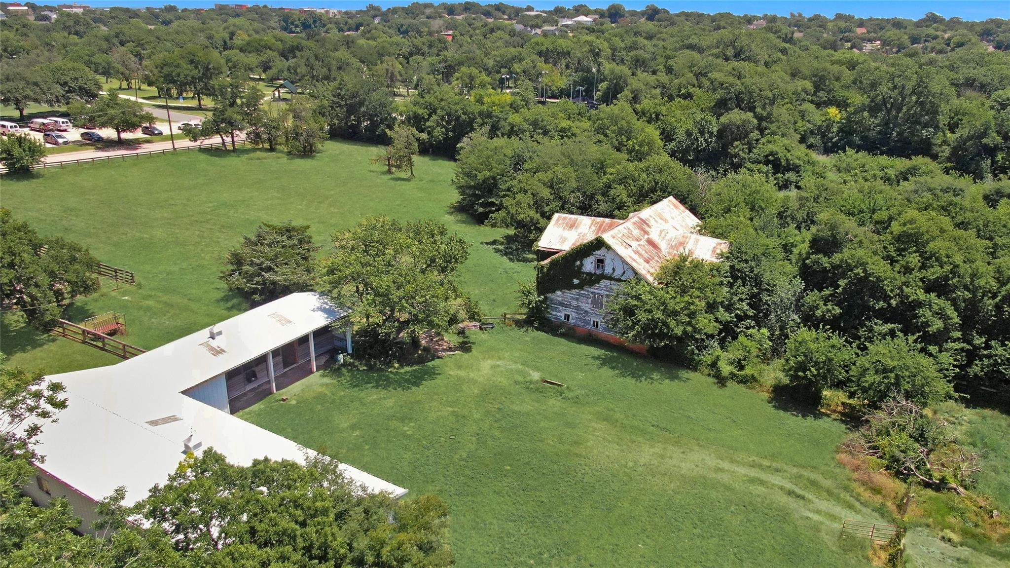 main property photo 20